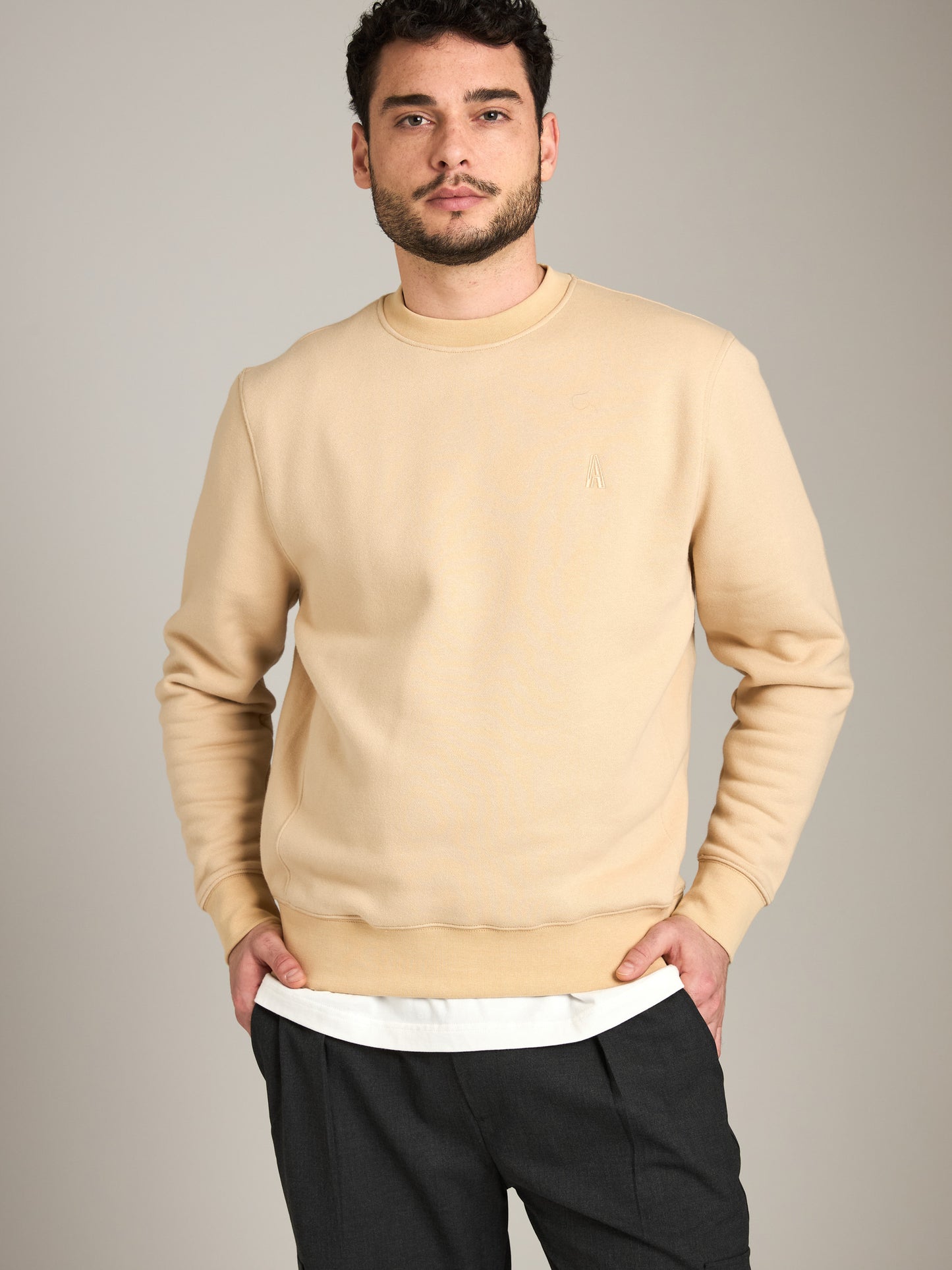 Slim Crew Pullover