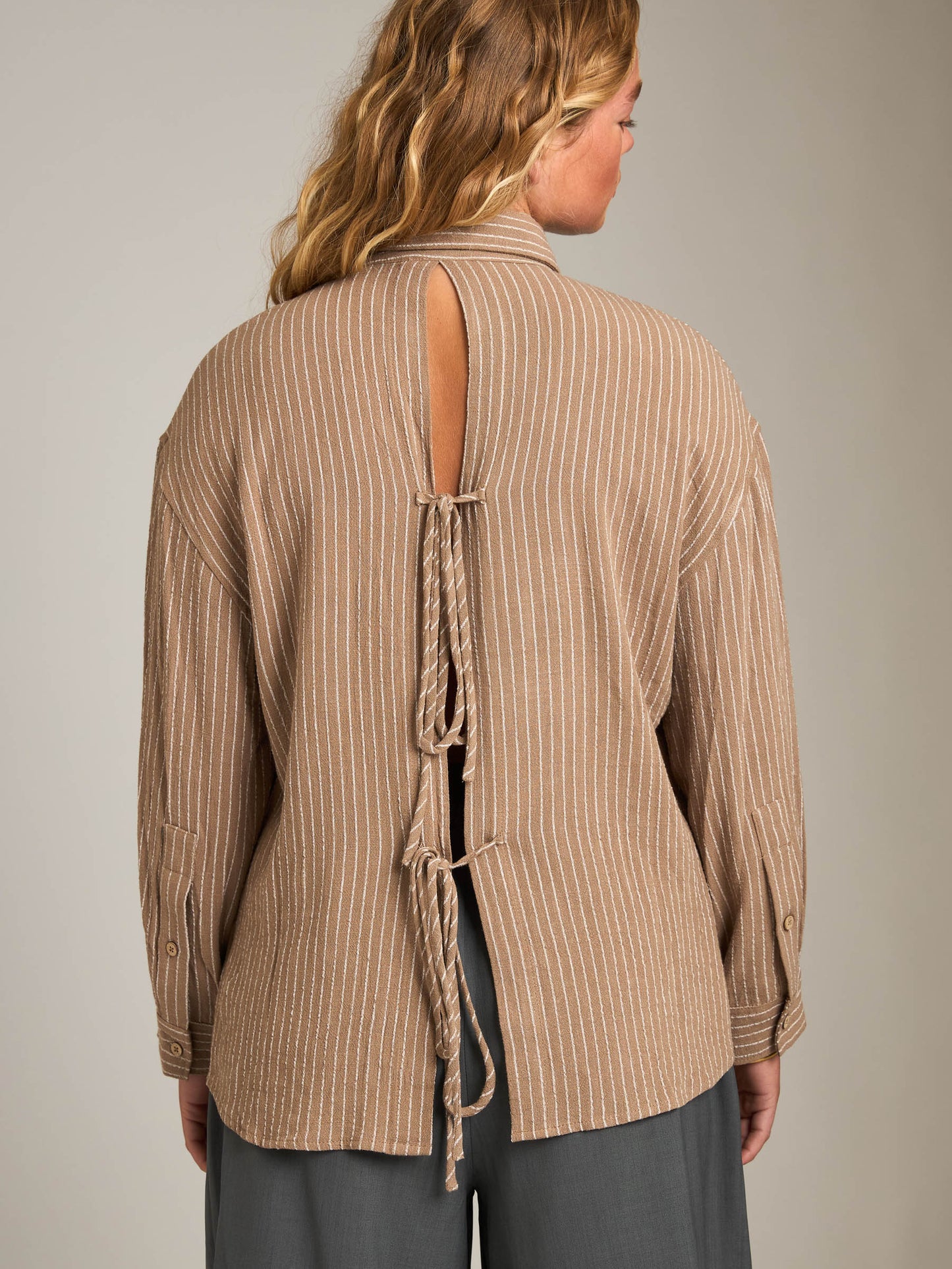 LOVEFINN - Stripe Tie-Back Shirt -