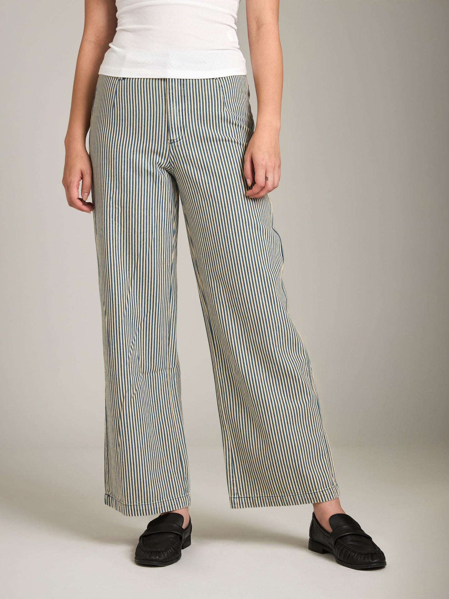 LOVEFINN - Wide Hem Stripe Pant -