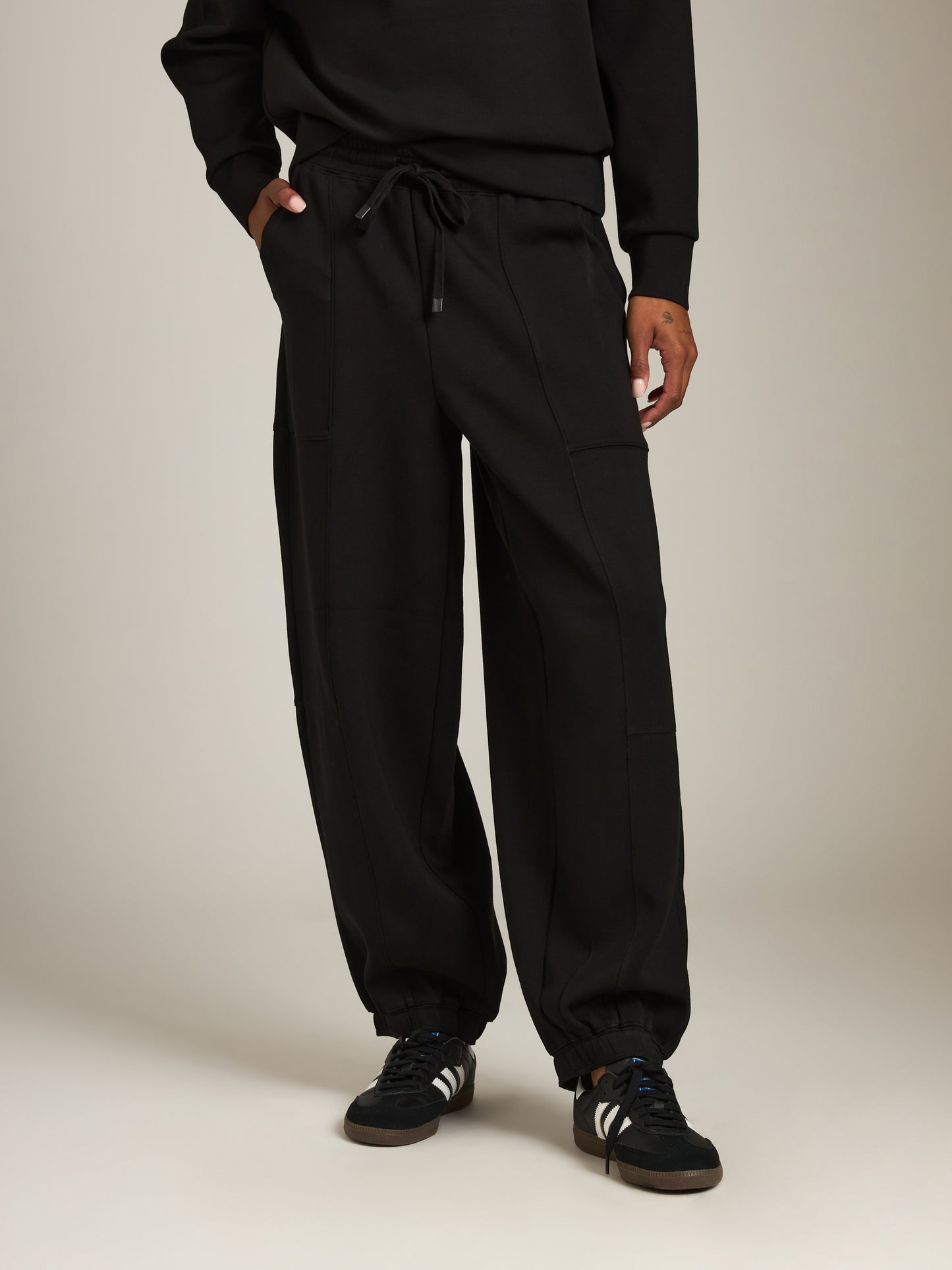 LOVEFINN - Jan Barrel Pant -