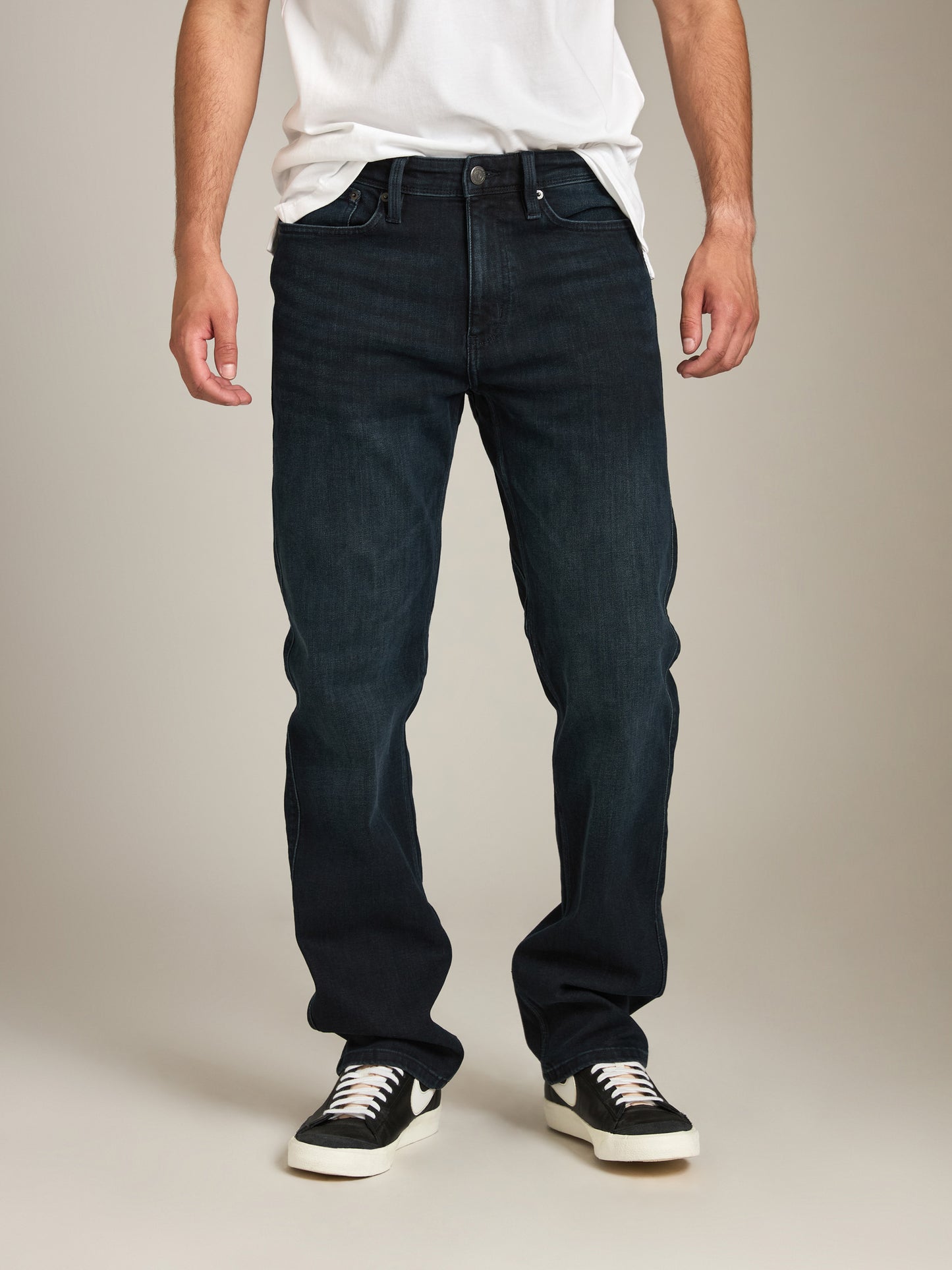 DUER - Performance Denim Plus Straight - Carbon Stone -