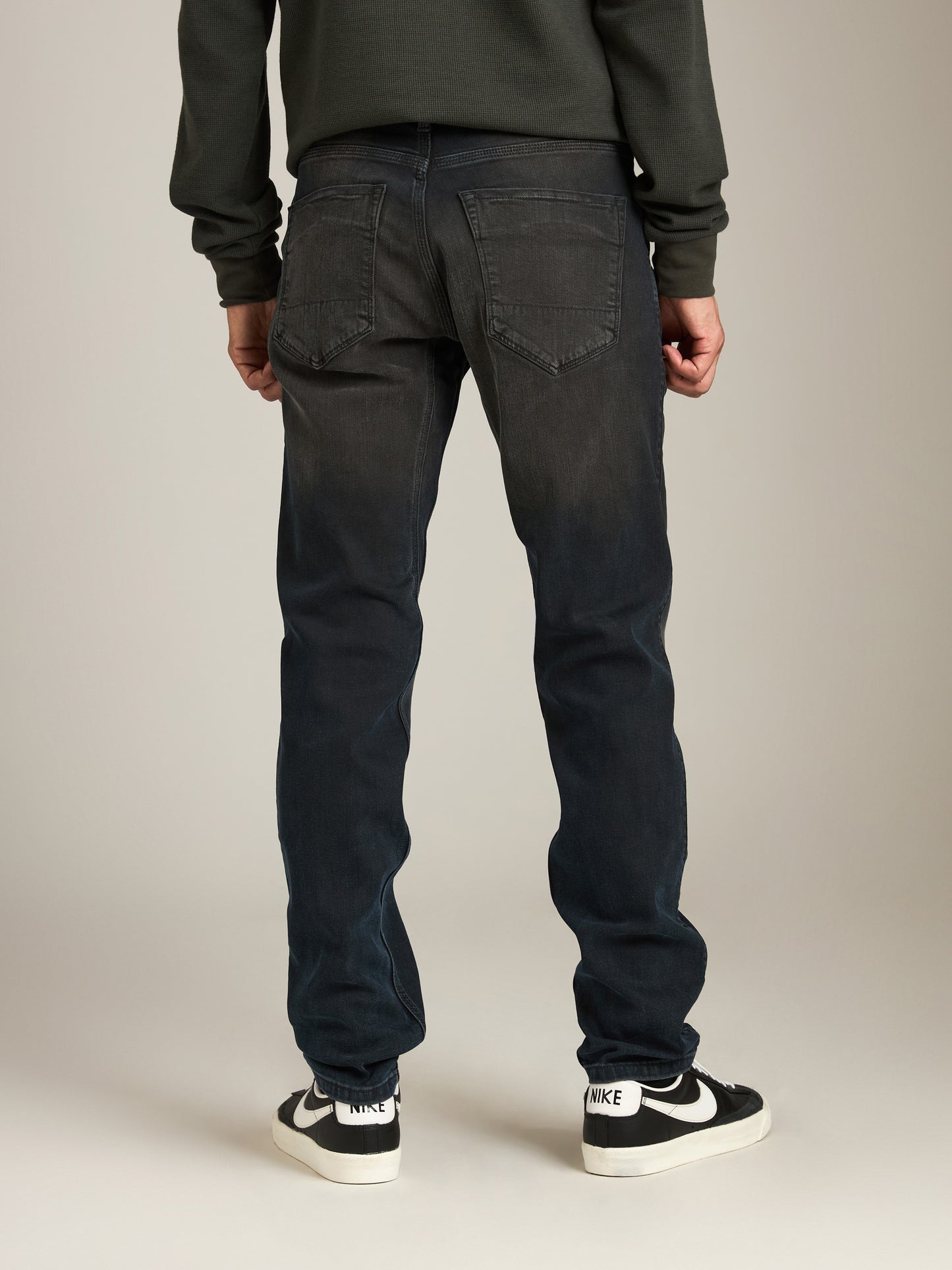 DUER - Performance Denim Slim - Midnight -