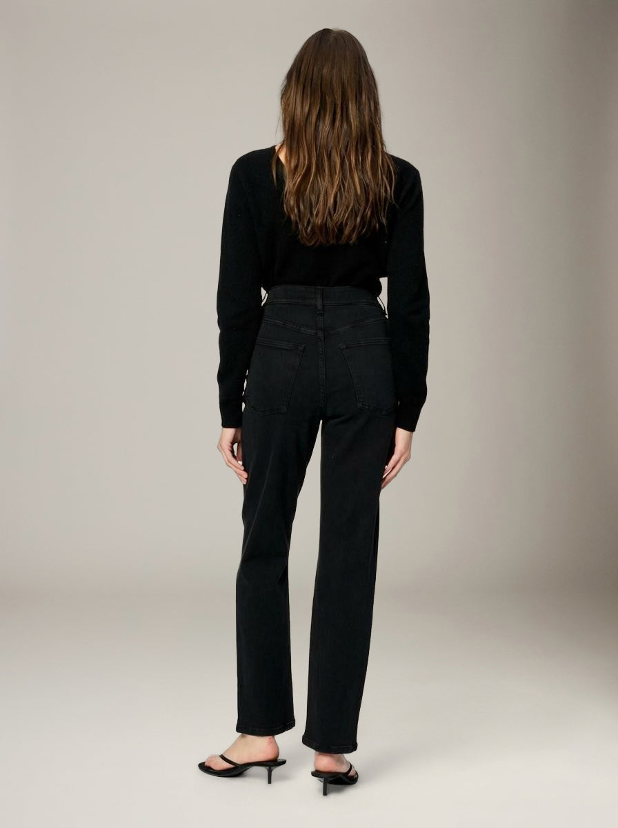 WARP & WEFT - ASE Straight Leg Jeans -
