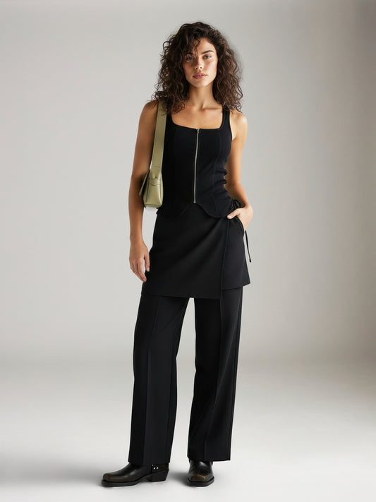 LOVEFINN - Sculpt Top with Zip -