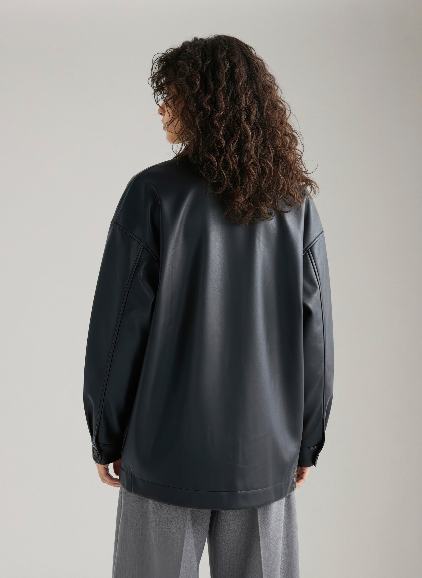 PIECES - Jamilla Vegan Leather Overshirt -