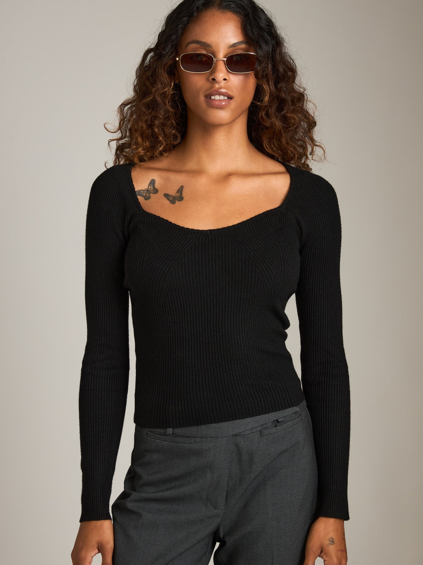 Anya Sweetheart Sweater