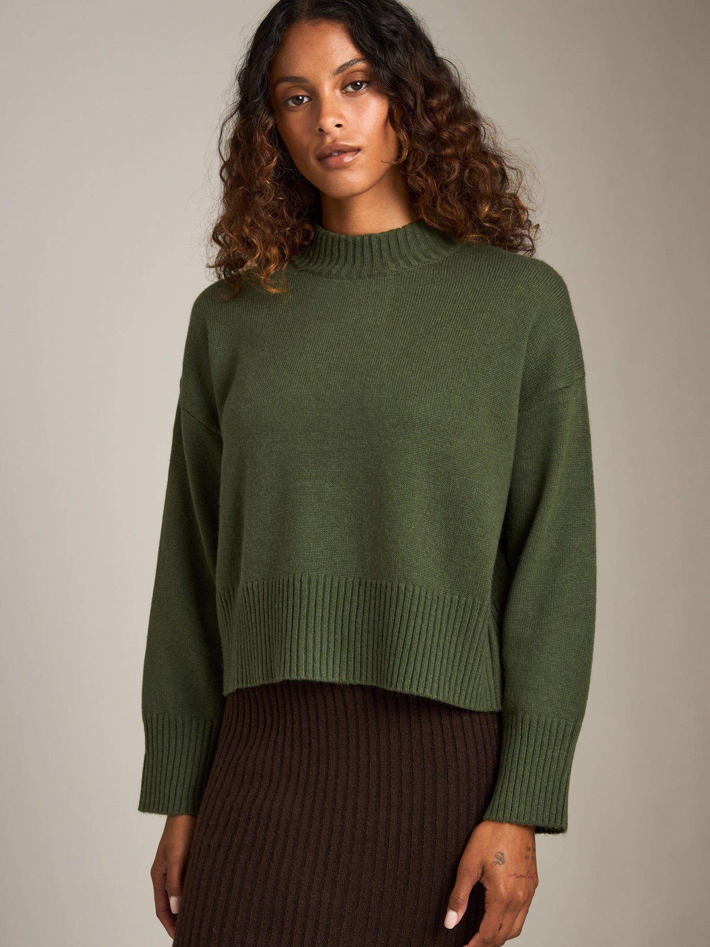 Eisha Cashmere Blend Easy Pullover Sweater
