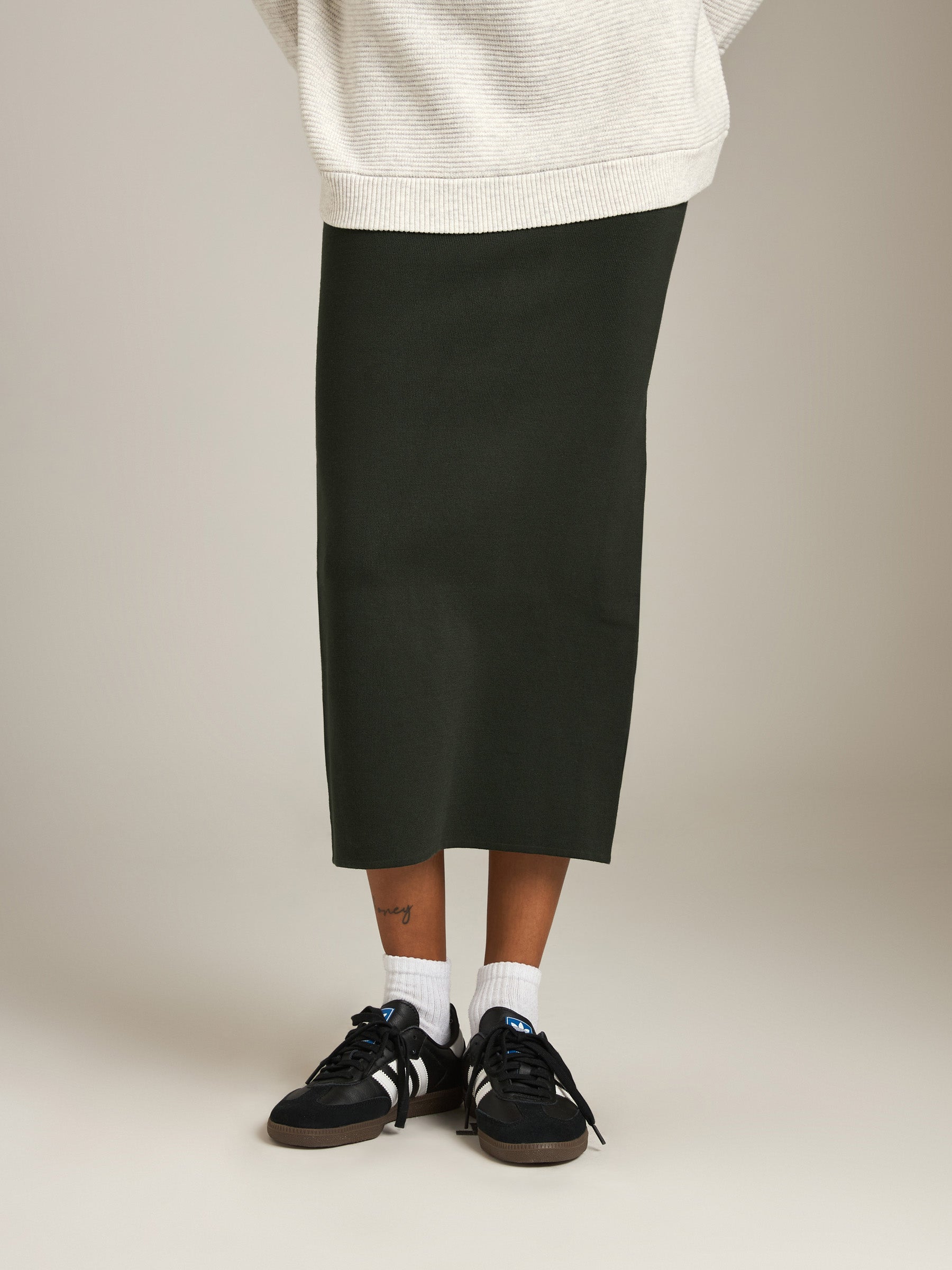 MONK & LOU - Leeza Column Pencil Skirt -