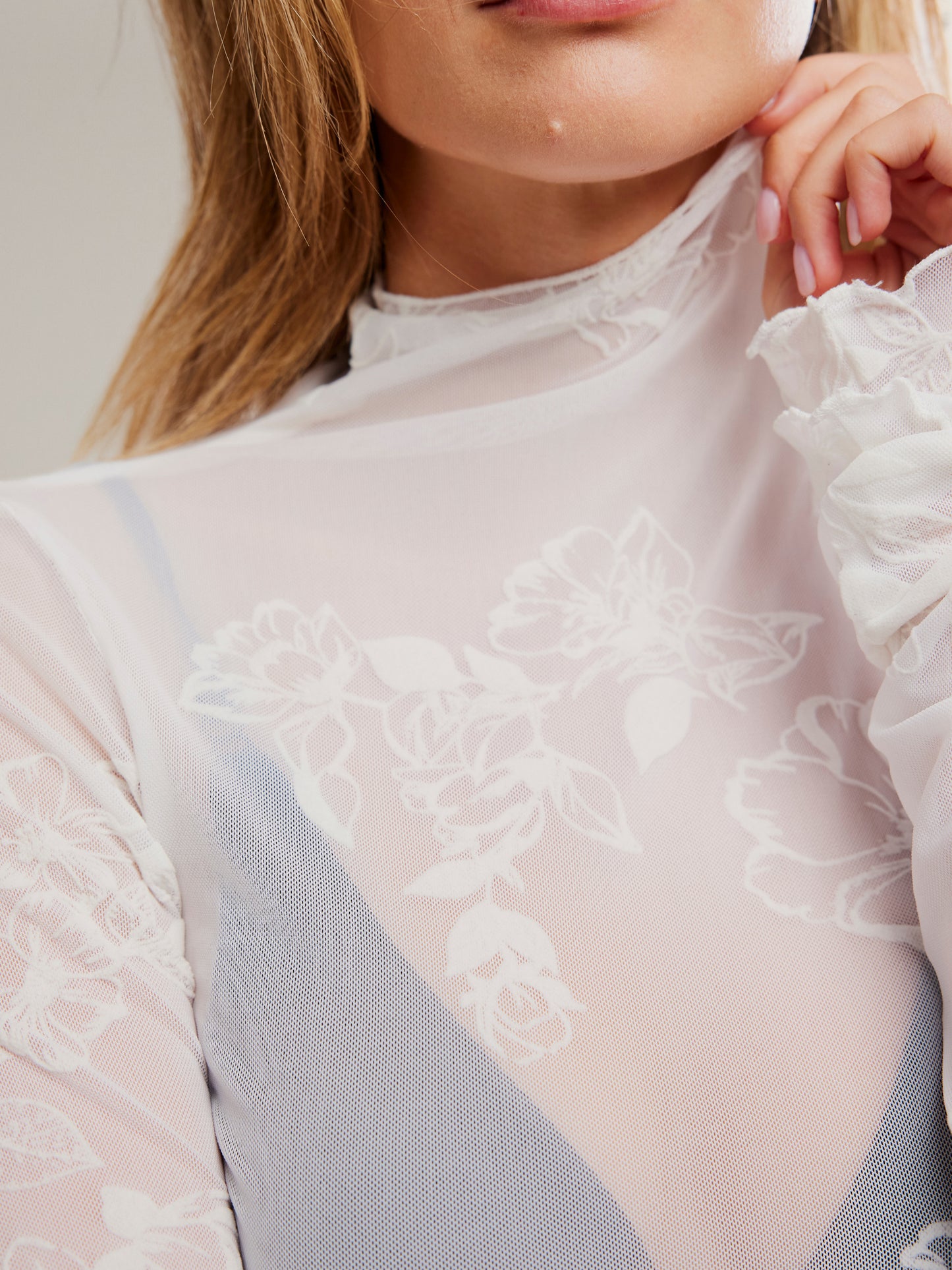 FREE PEOPLE - You Decide Mesh Longsleeve Top -