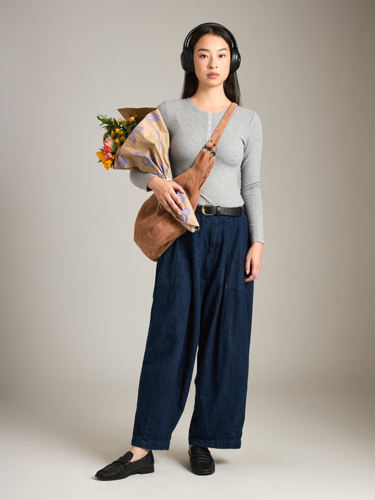 PROPAGANDA - Bea Henley - Medium Gray