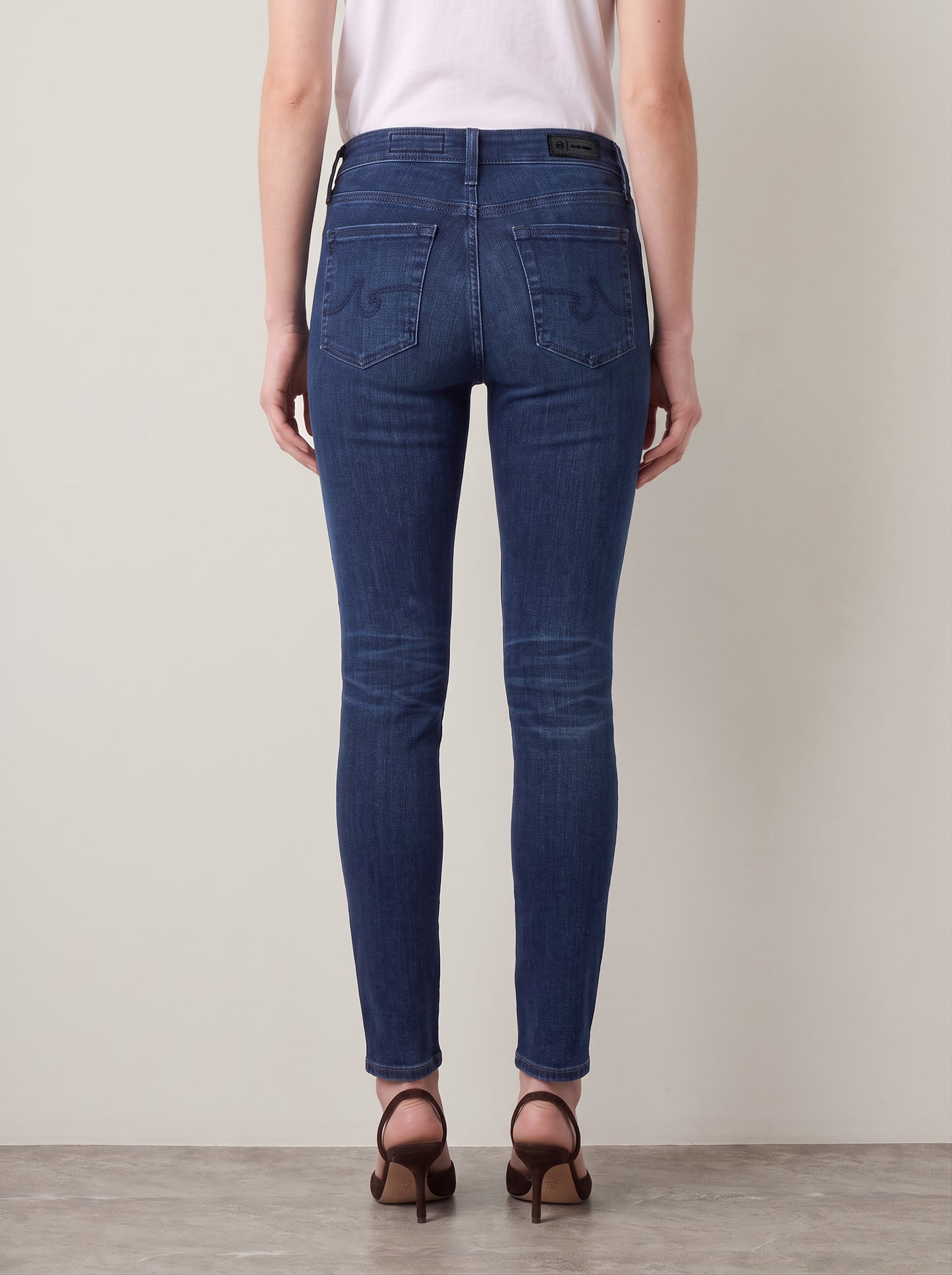 Mari Midrise Slim Straight Leg Jeans - 5 Years Blue Essence