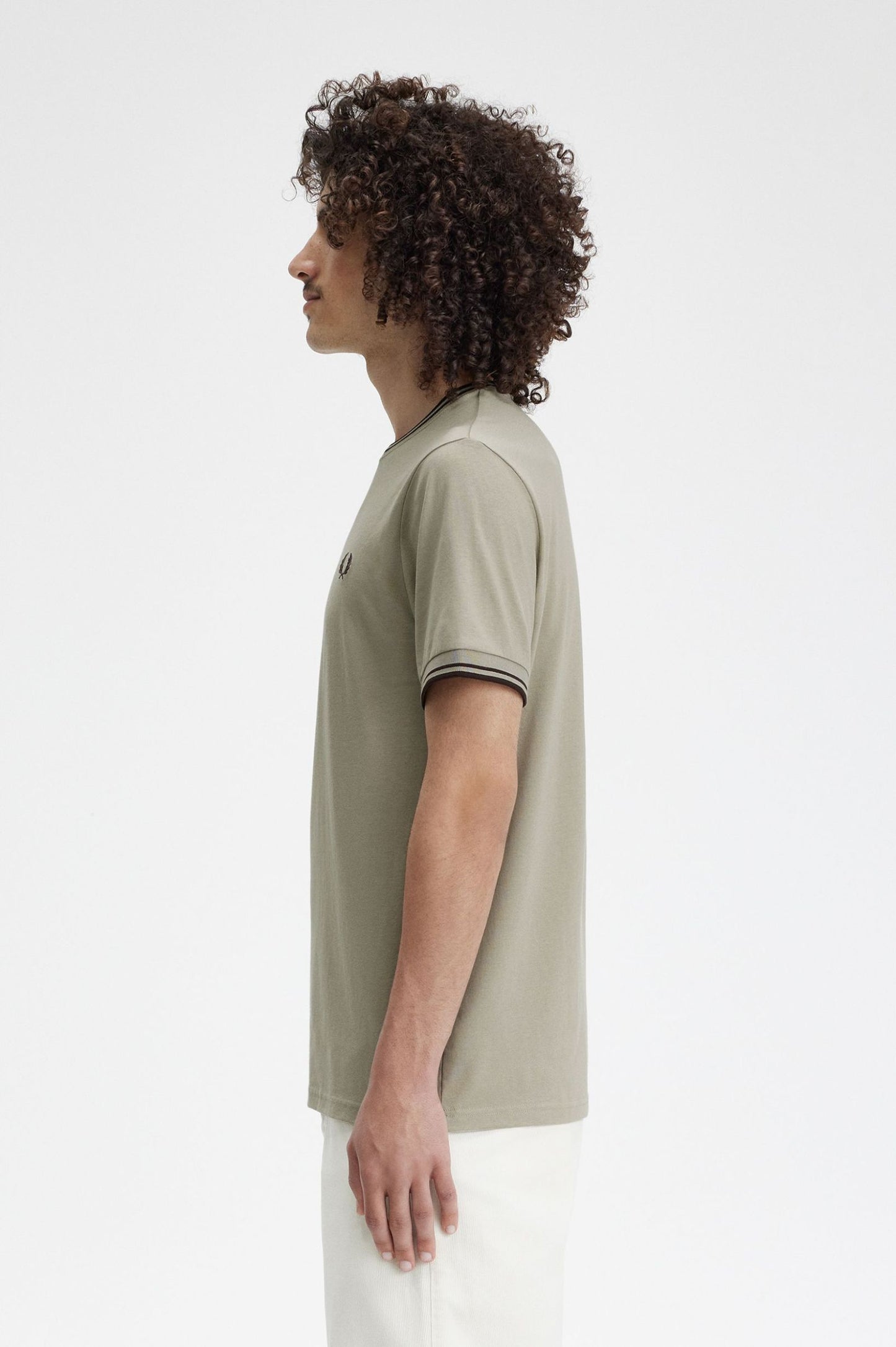 m tops - FRED PERRY - Twin Tipped T-Shirt - PLENTY