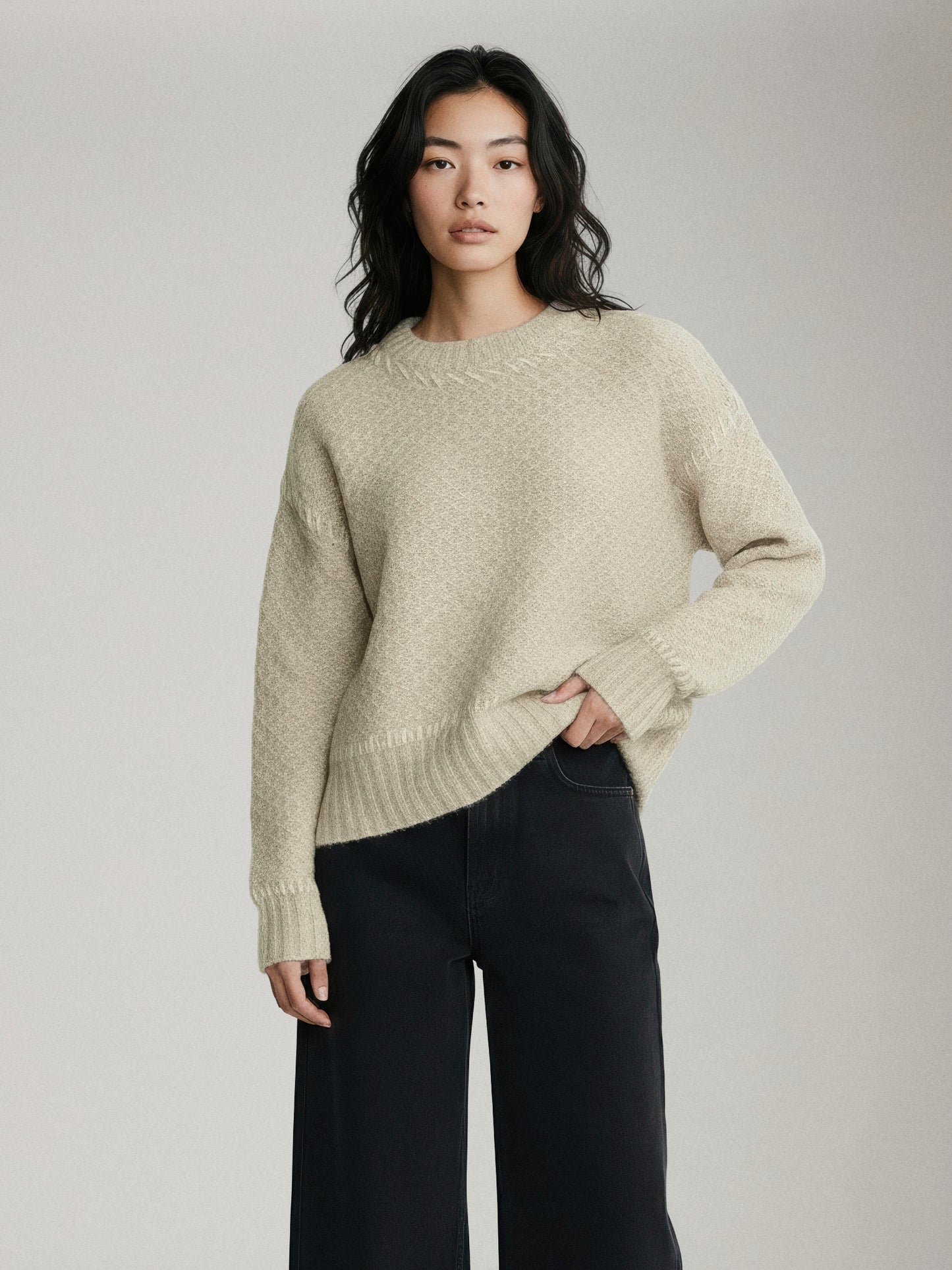 LYLA + LUXE - Nika Crewneck Sweater -