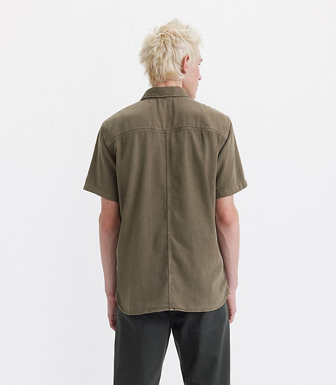m tops - LEVI'S - Short Sleeve Auburn Worker Shirt - PLENTY