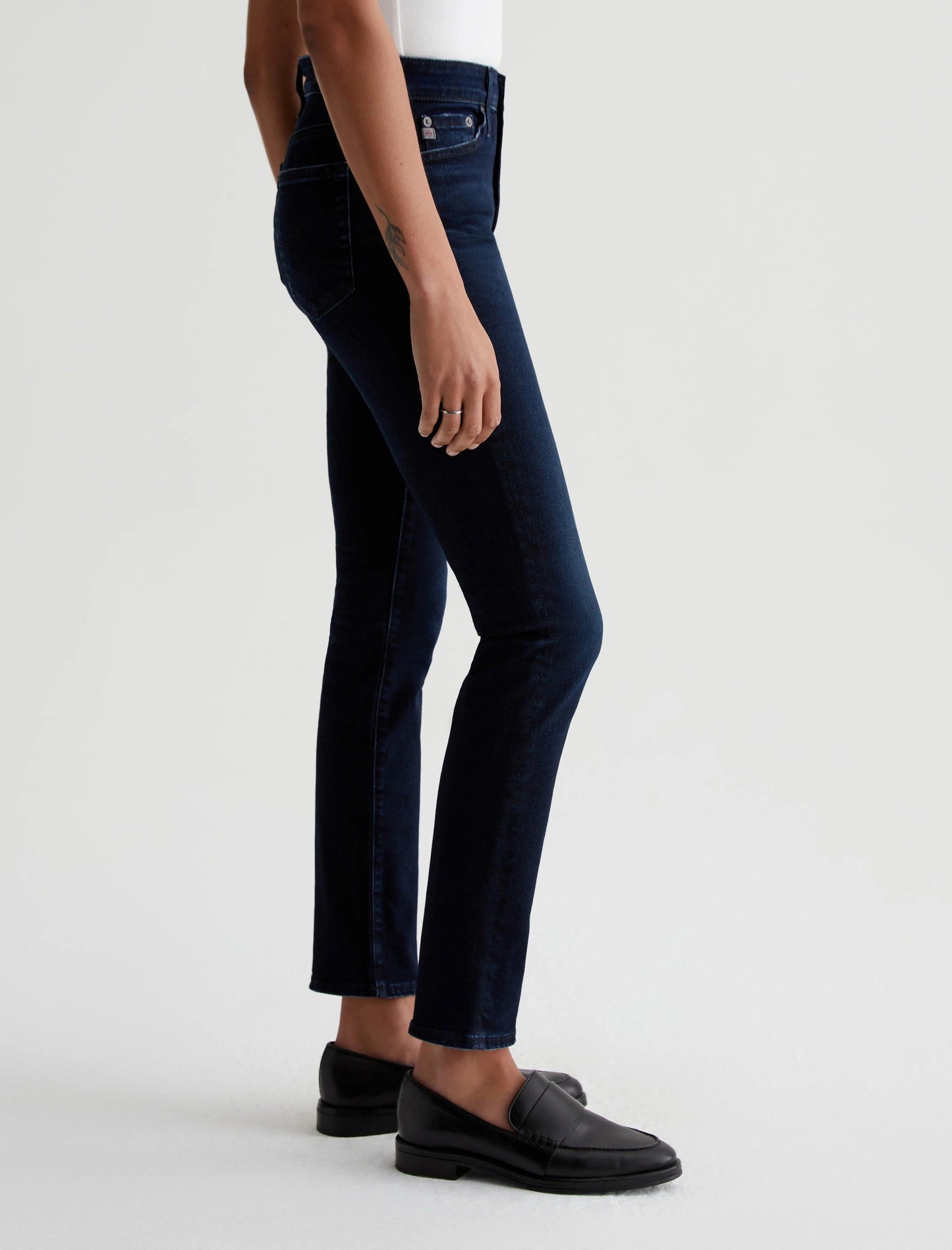 AG - Mari Mid Rise Slim Straight -