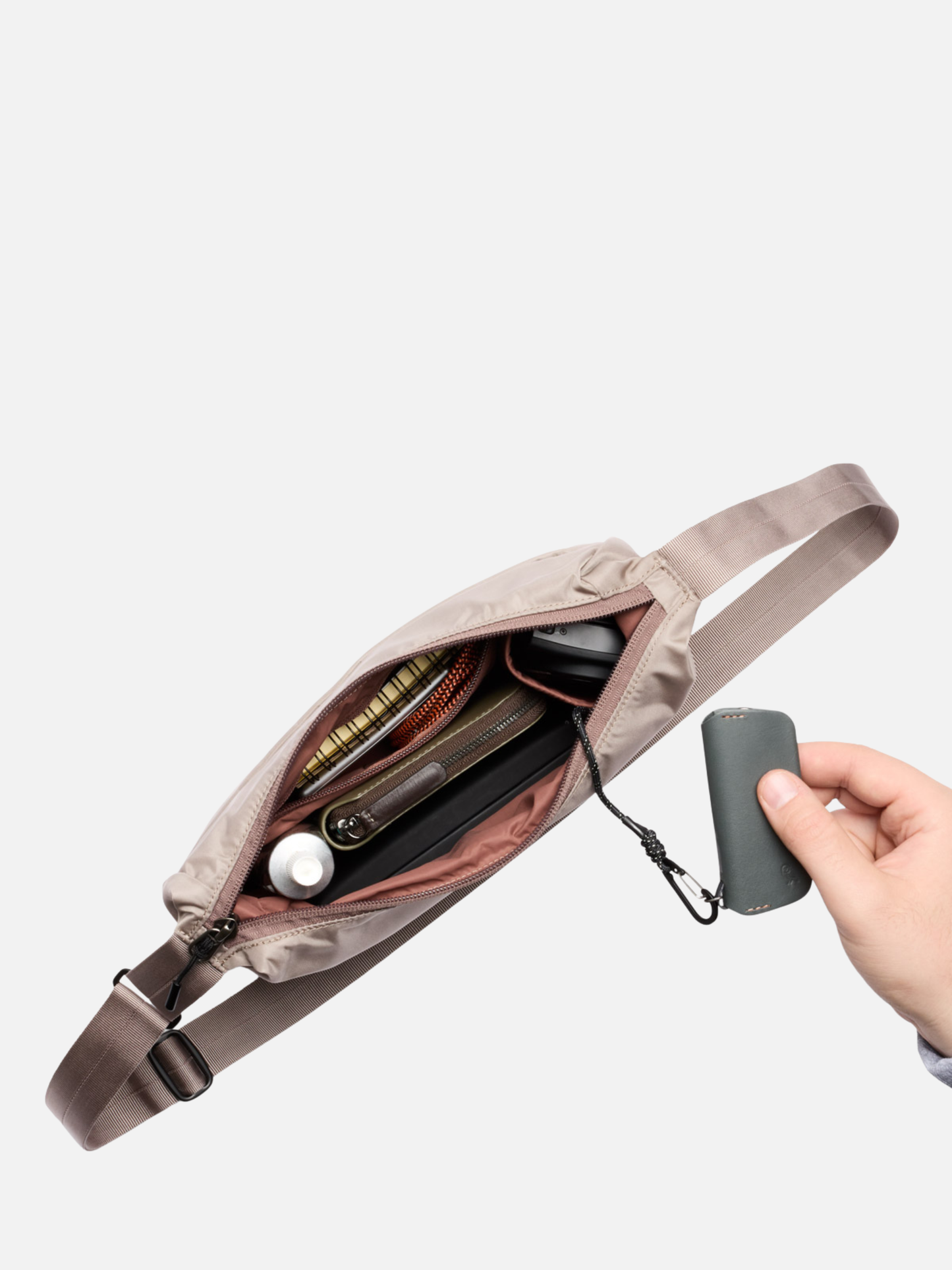 Laneway Crescent Bag - 2.5L