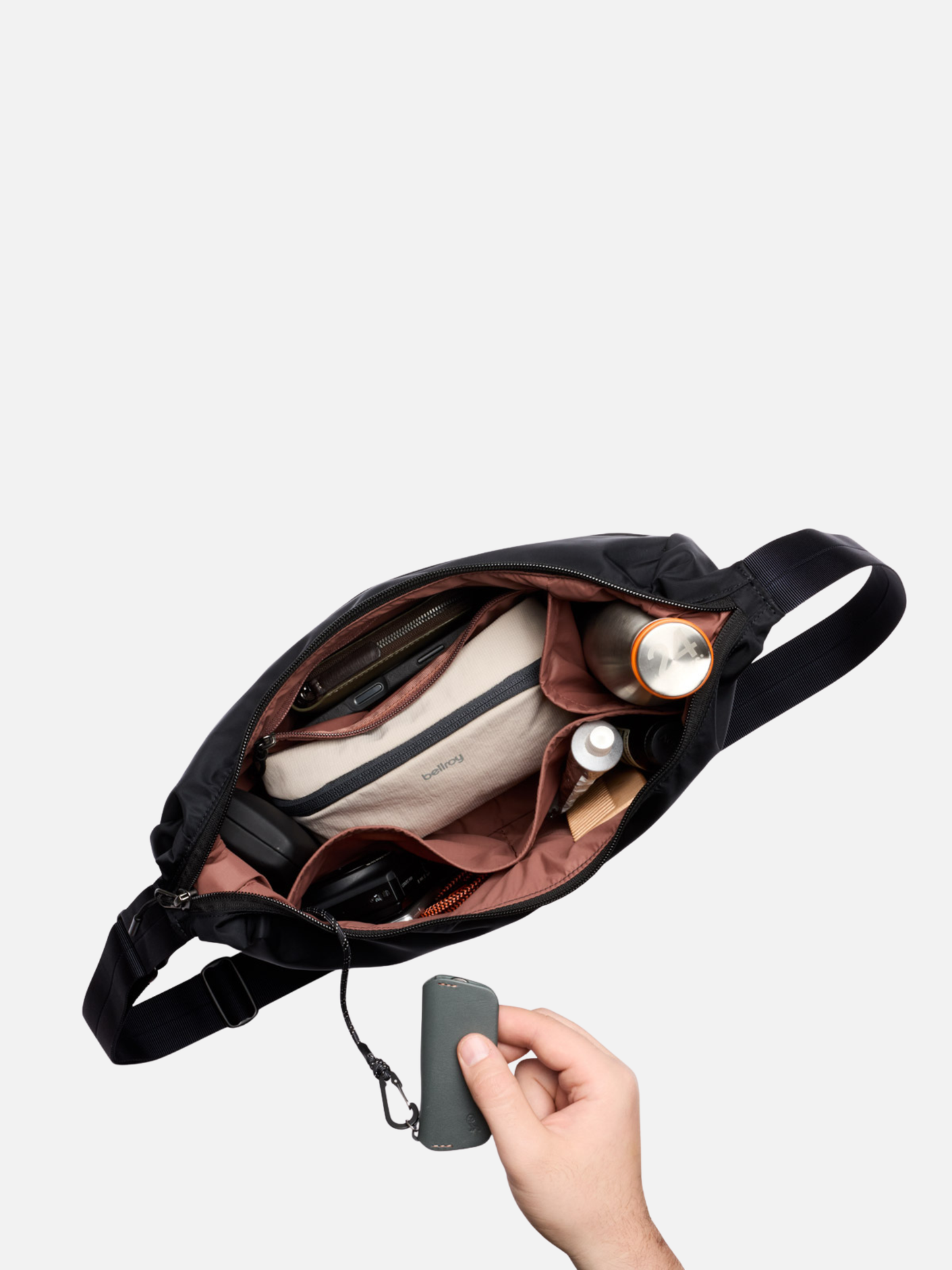BELLROY - Laneway Crescent Bag - 7L -
