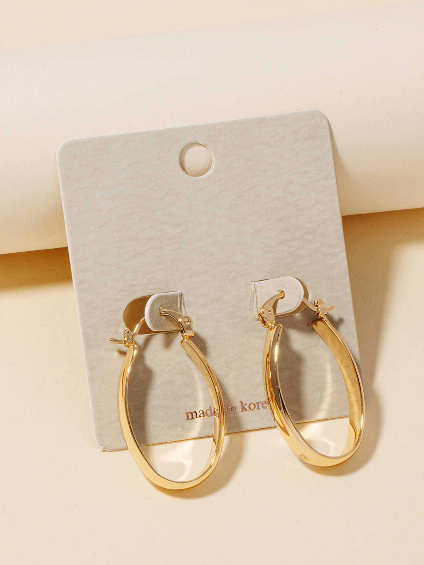 JEM - Oval Hoop Earrings - Gold