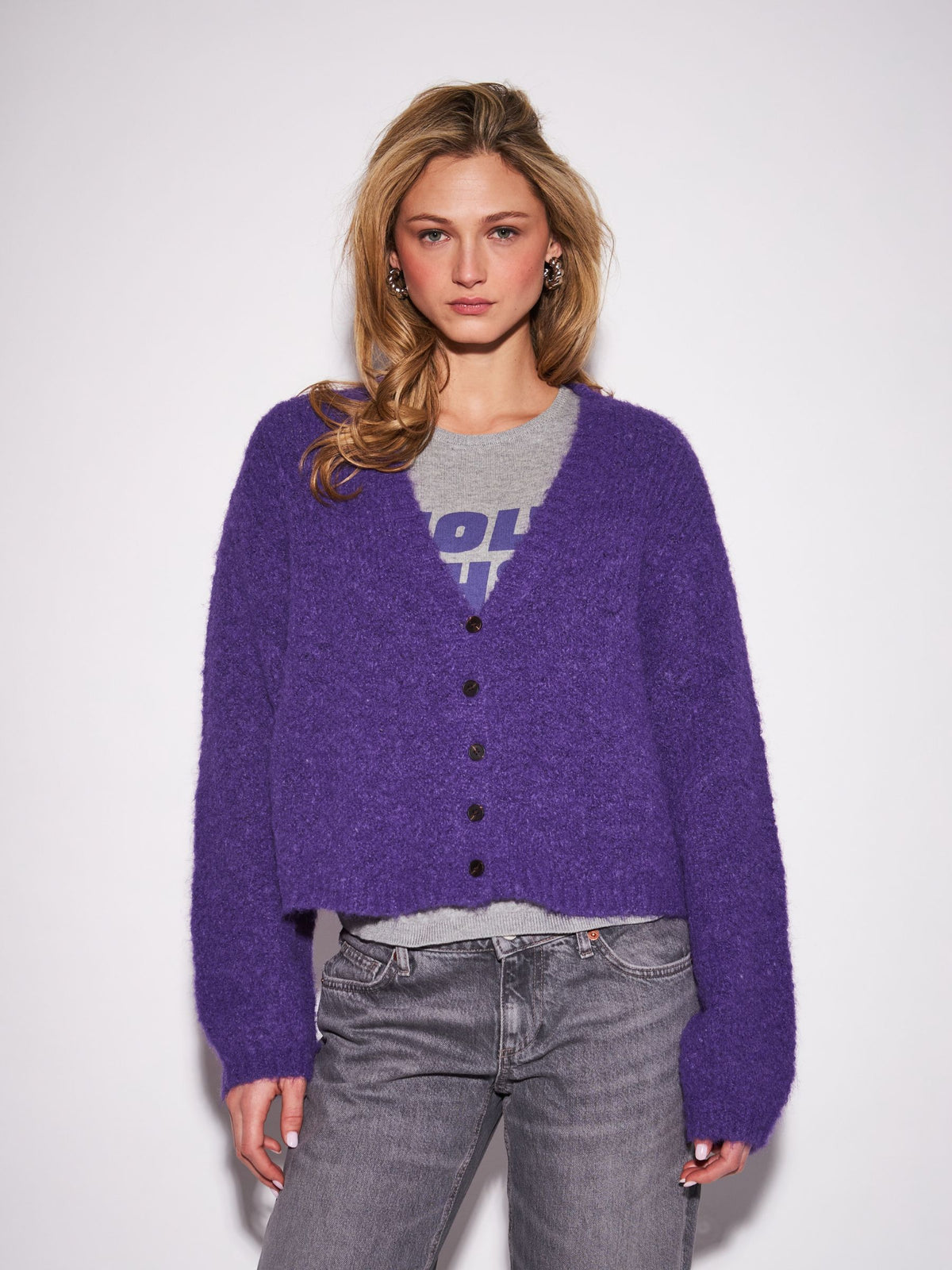 JOHN & JENN - Angie V-neck Cardigan -