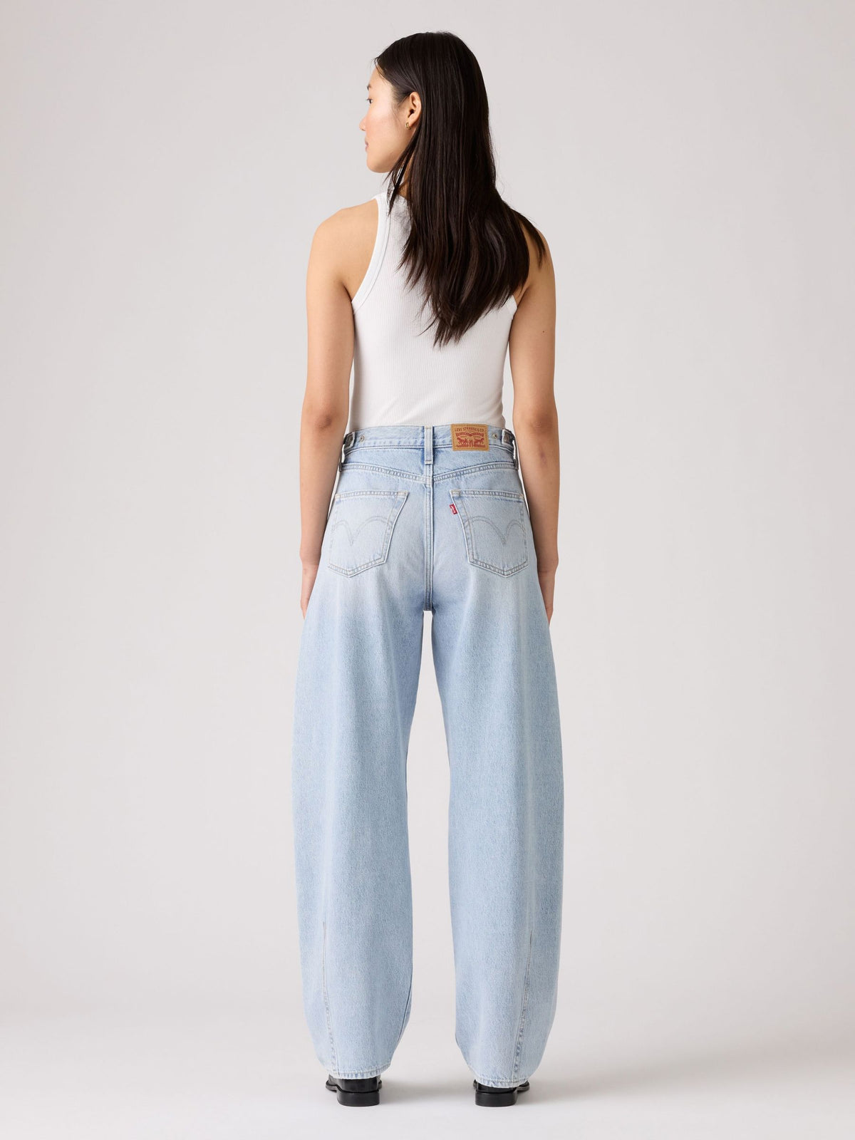 Cinch Barrel Leg Jeans