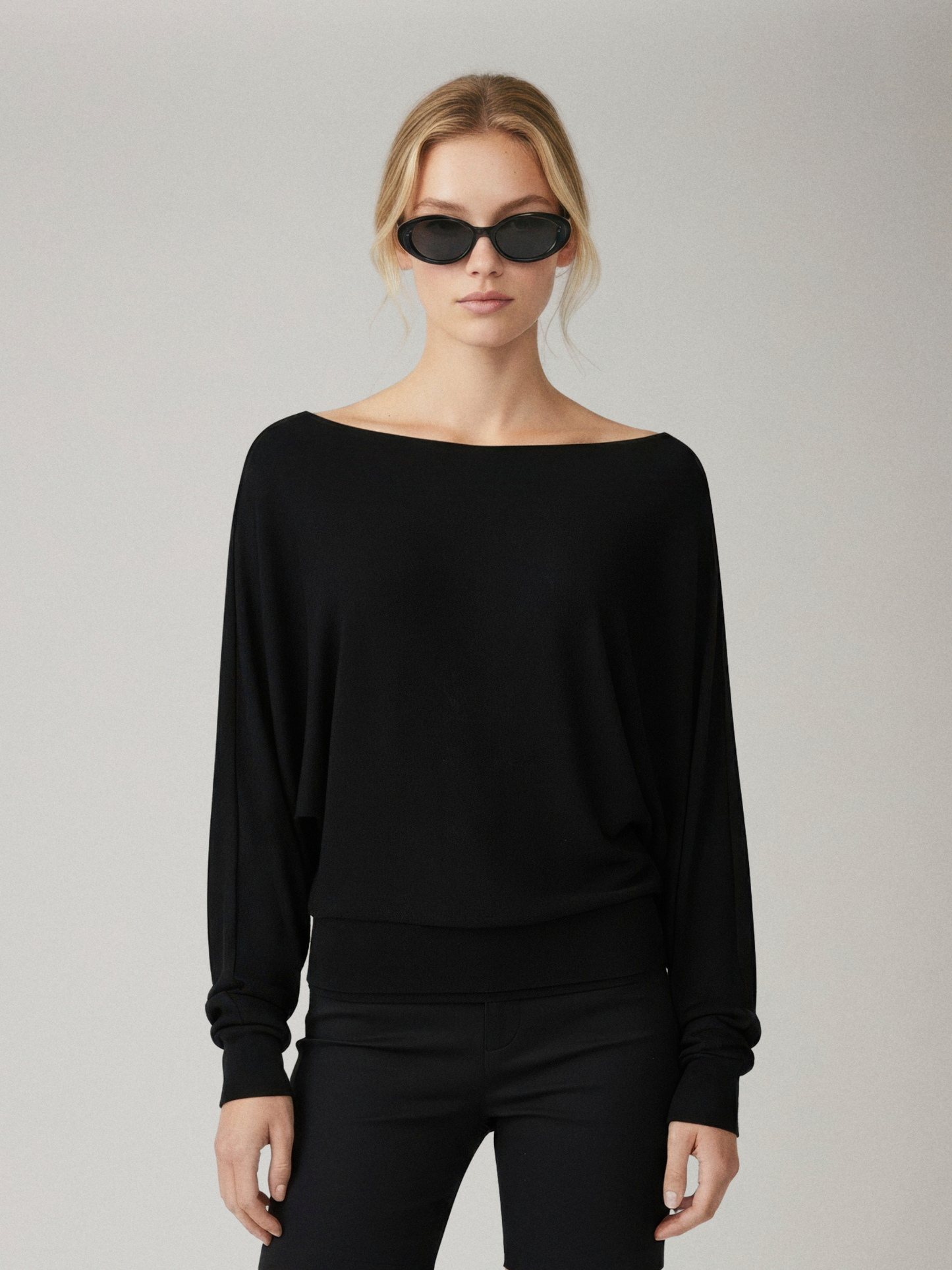 LOVEFINN - Crepe Hachi Boat Neck Top -