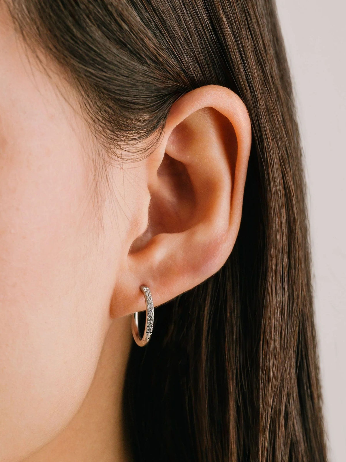 LOVER'S TEMPO - Evie 15mm Waterproof Hoop Earrings -