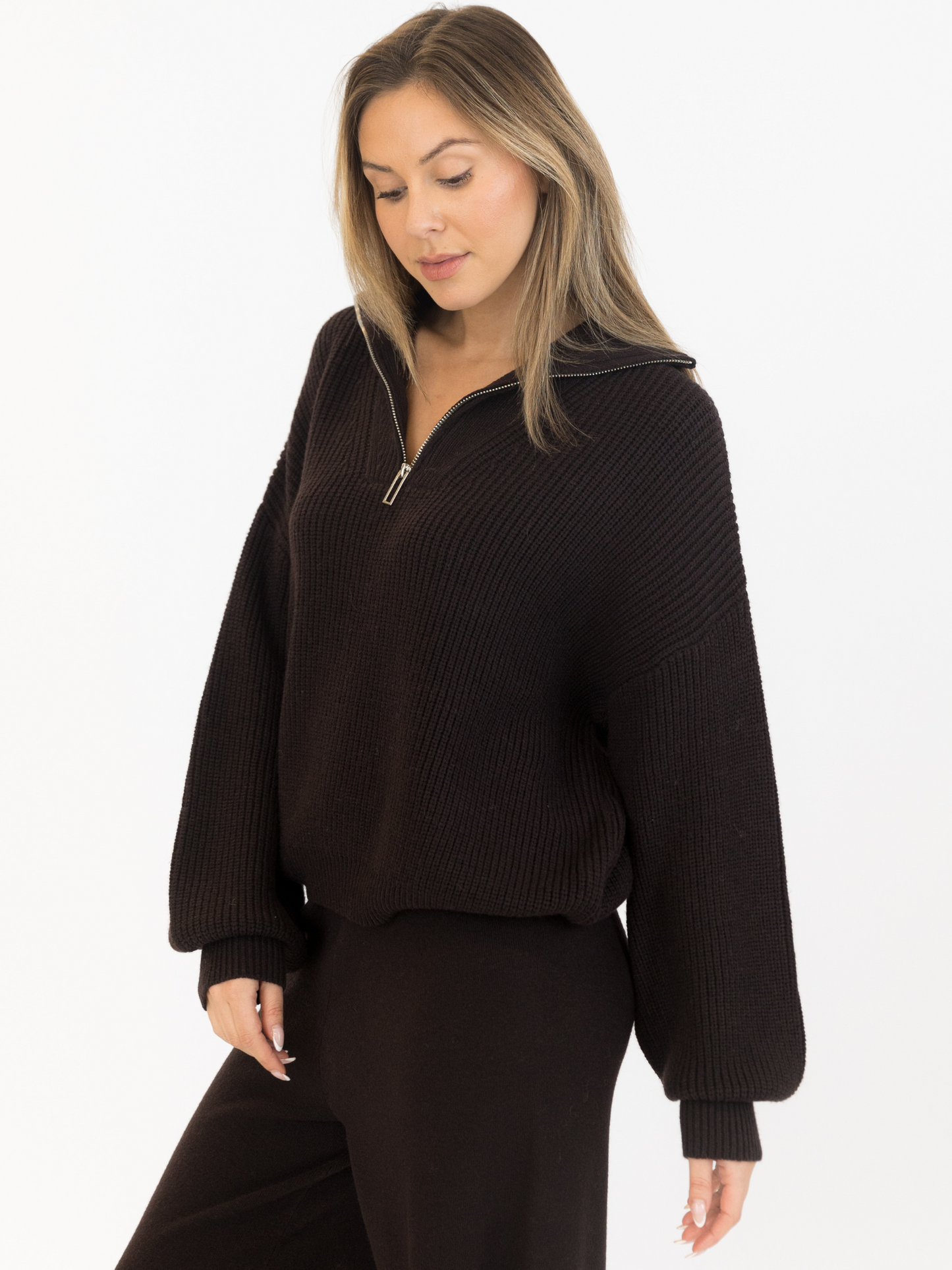 LYLA + LUXE - Chase Quarter Zip Mockneck Sweater -
