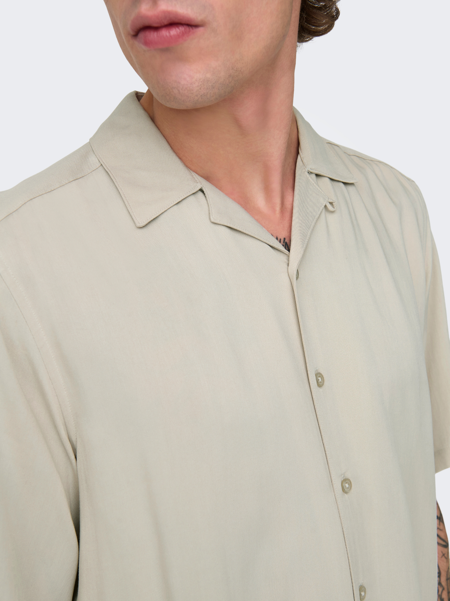 ONLY & SONS-Dash Short Sleeve Shirt-Silver Lining