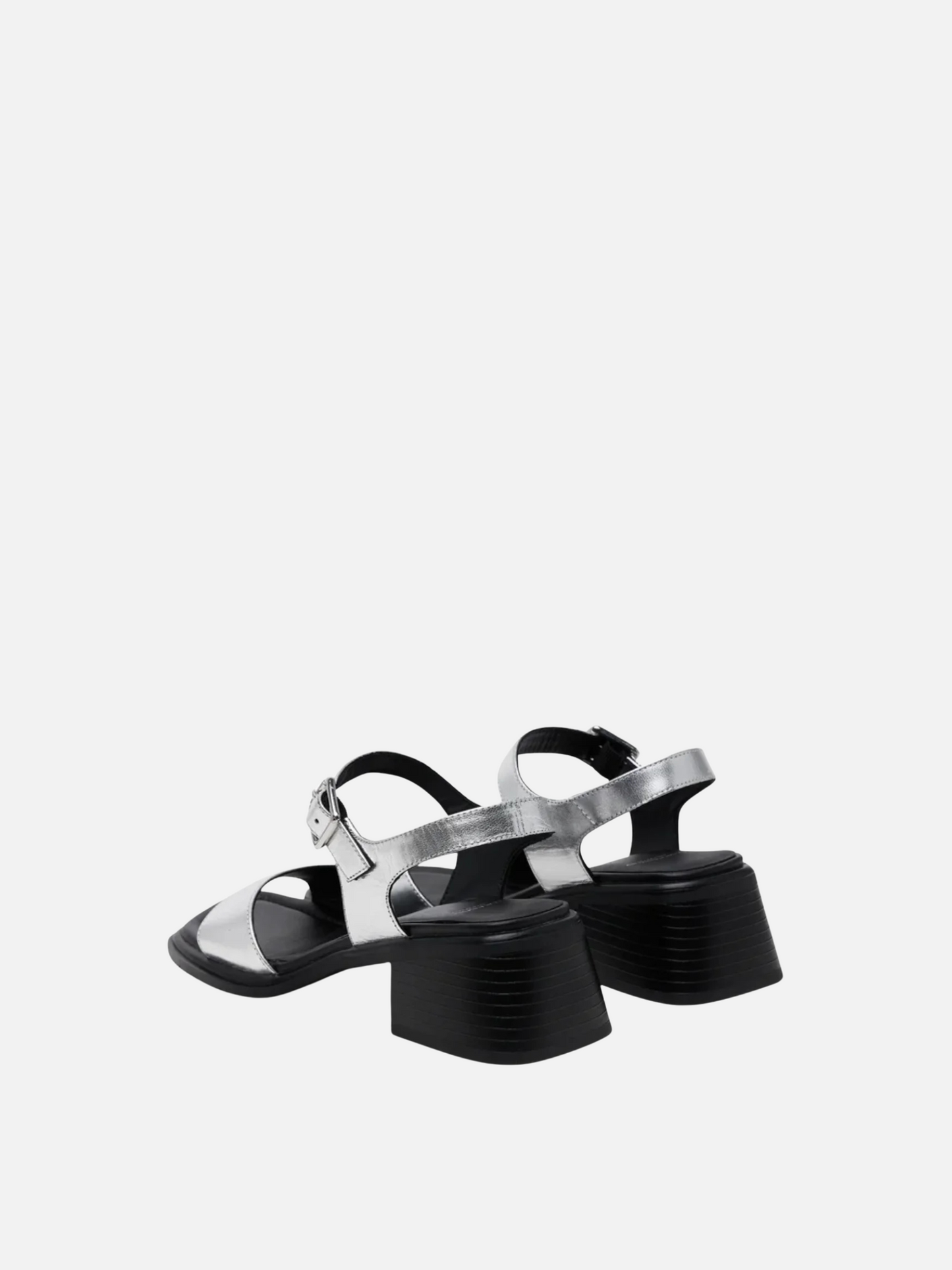 VAGABOND SHOEMAKERS-Ines Buckled Sandal-Silver