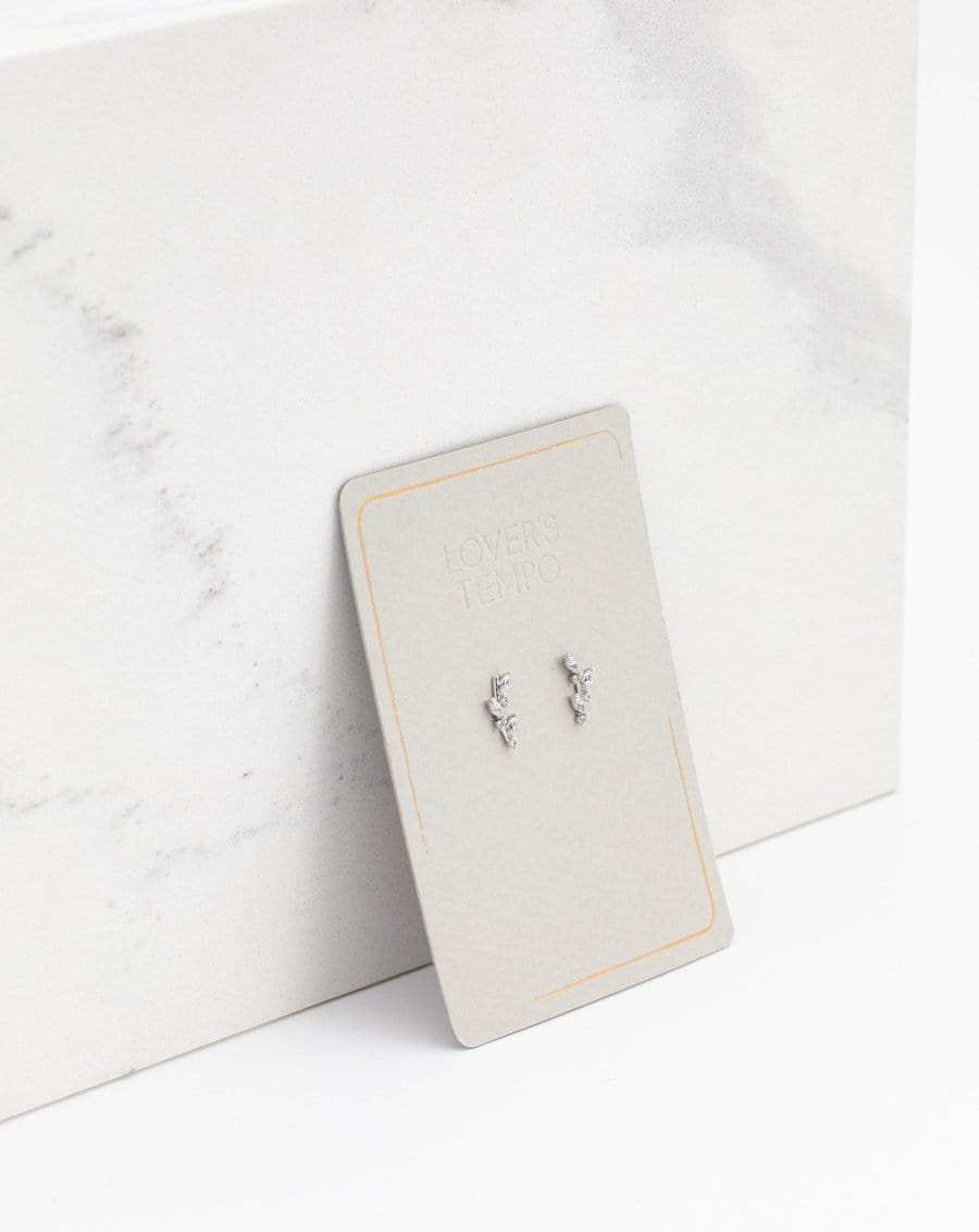 LOVER'S TEMPO - Olive Climber Earrings -