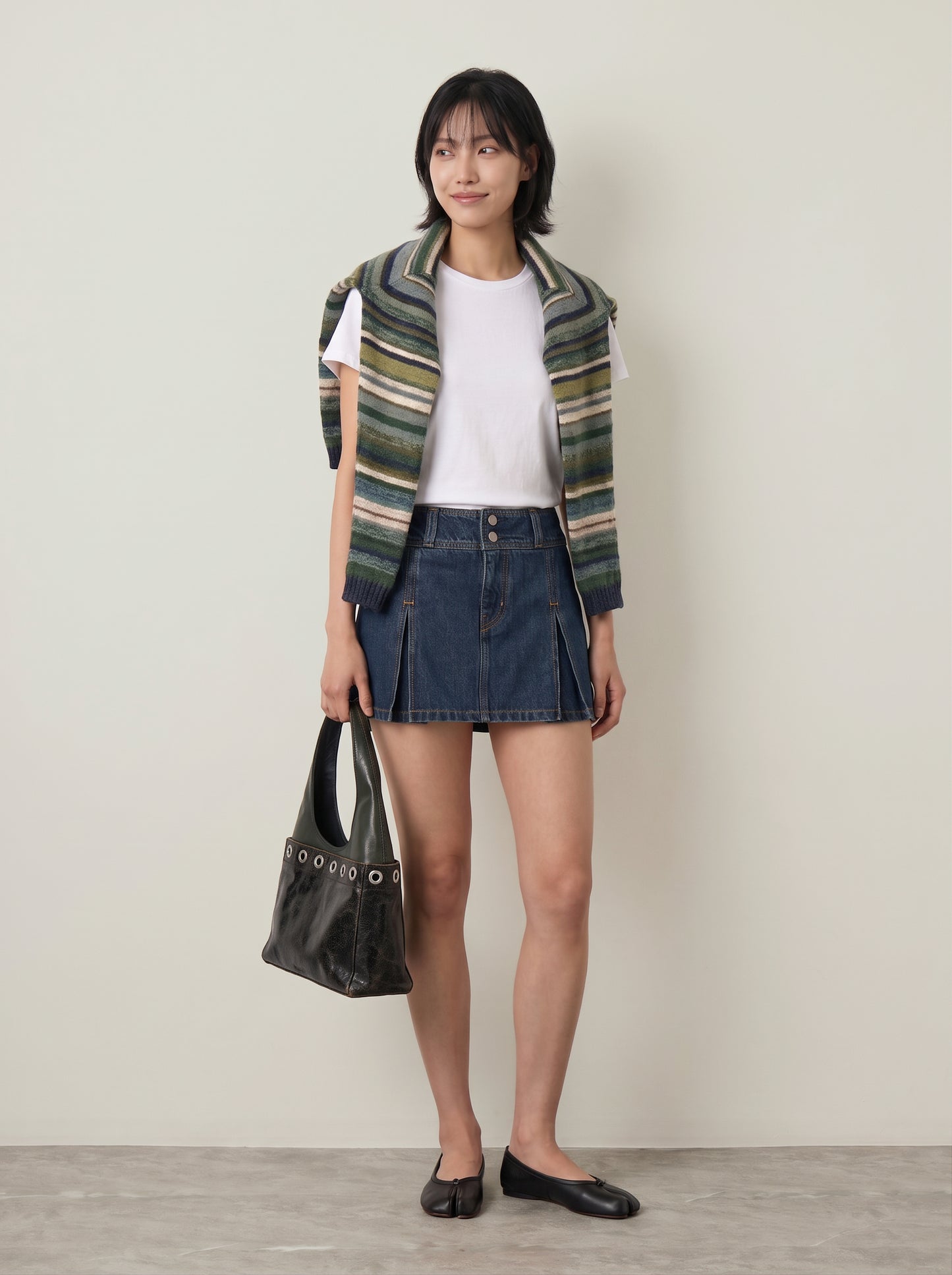 LEVI'S - Inverted Mini Pleated Skirt - 