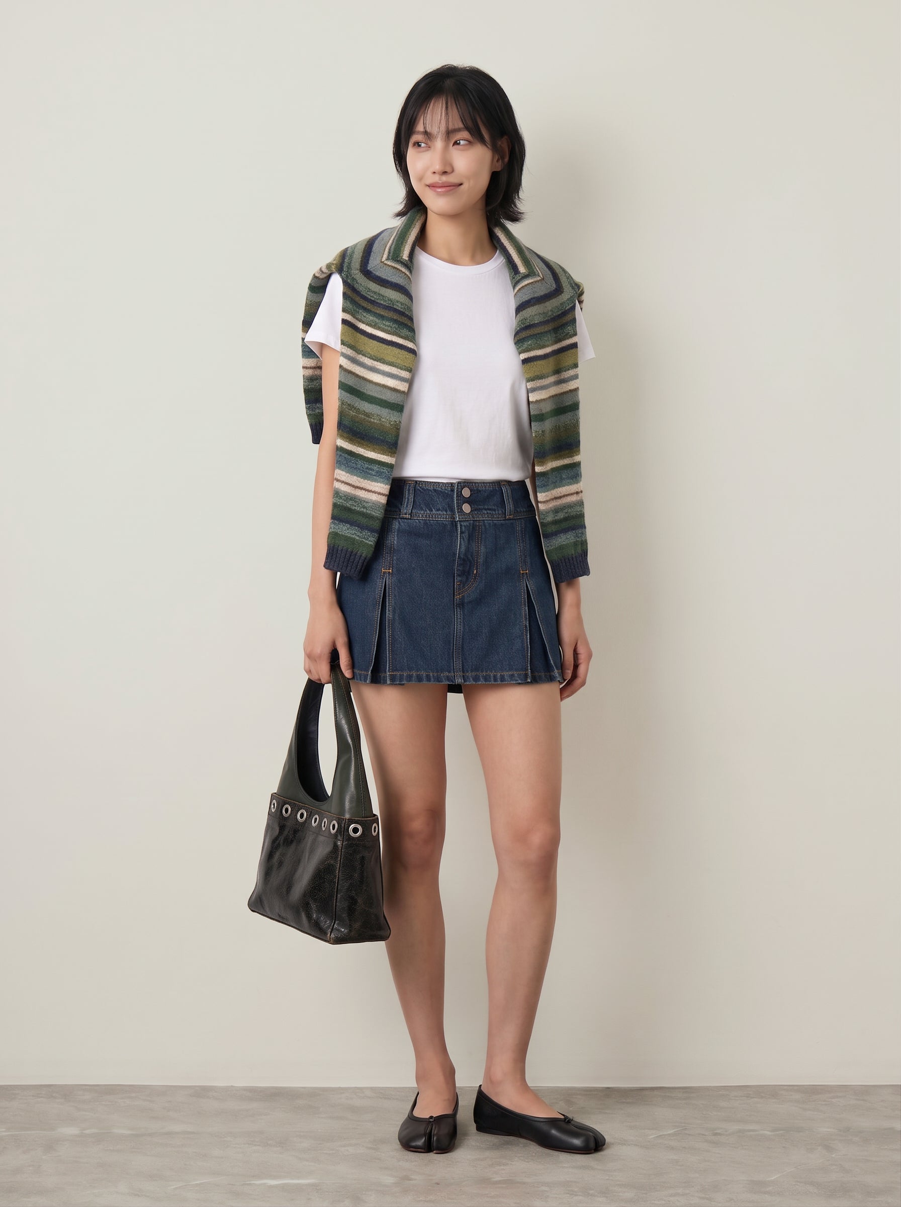 LEVI'S - Inverted Mini Pleated Skirt - 