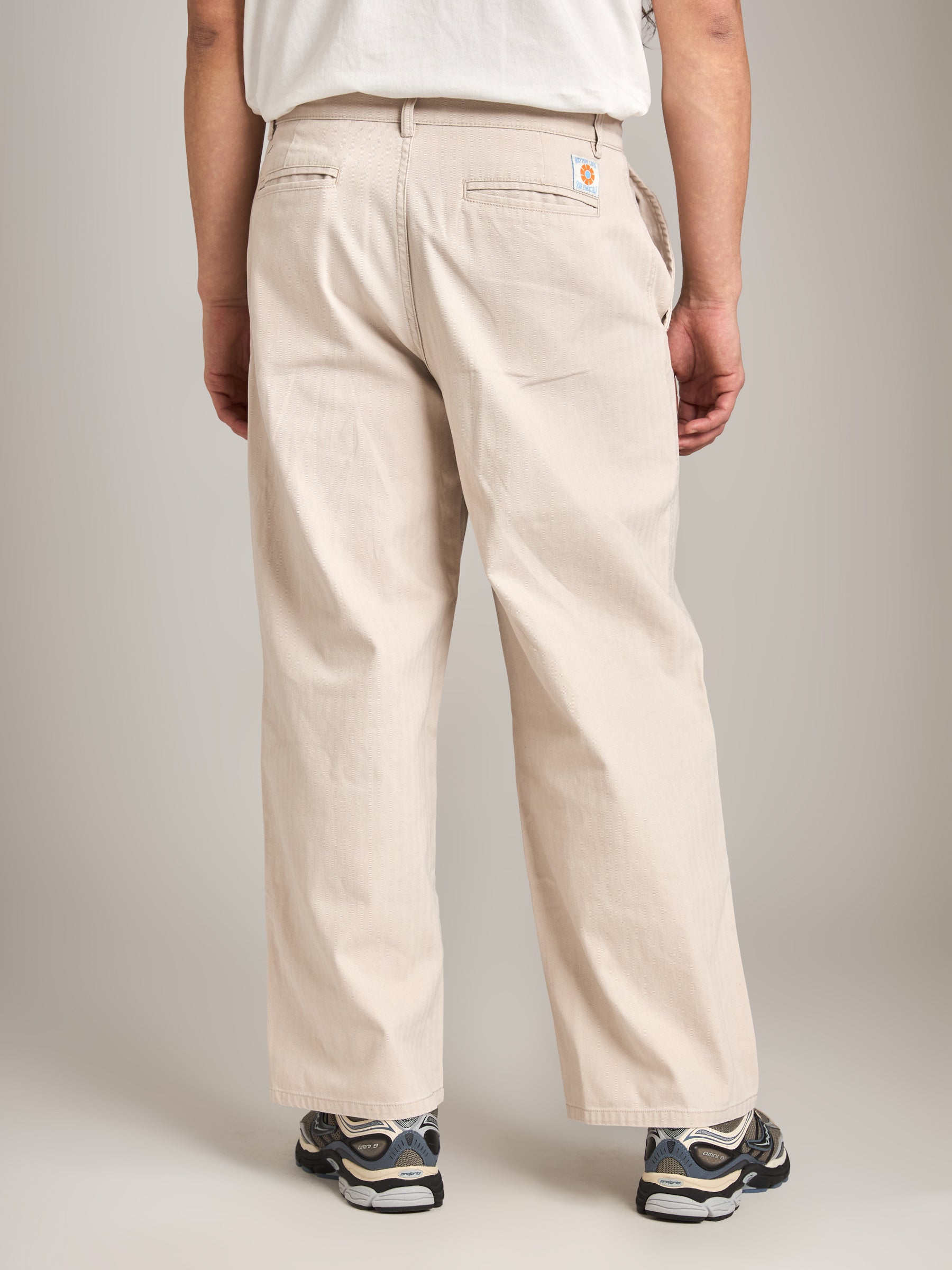 RHYTHM - Relaxed Herringbone Pants - 