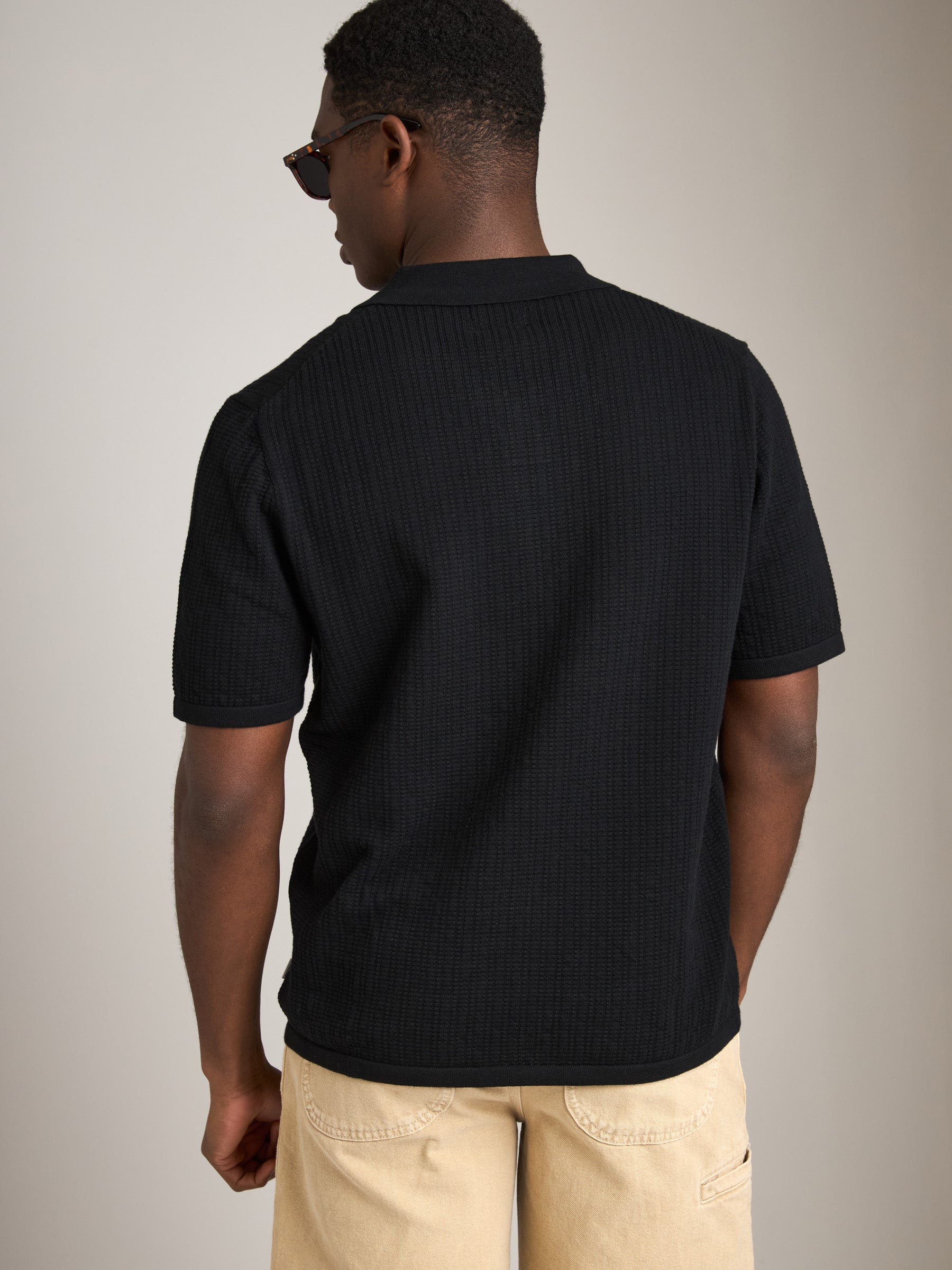 RHYTHM - Textured Knit Johnny Polo - 