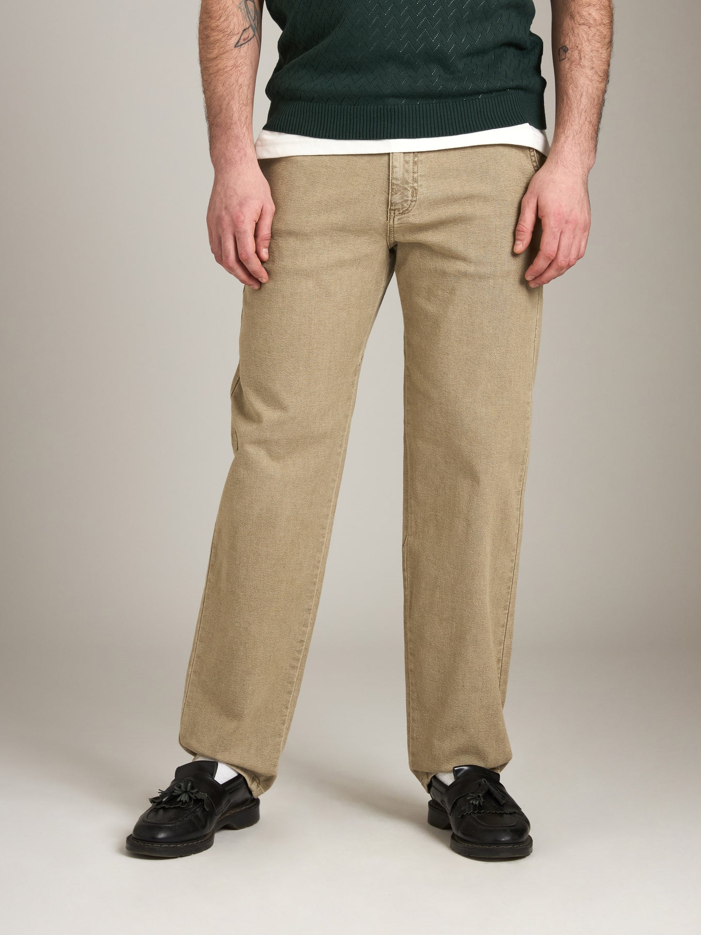 Stretch Canvas Relaxed Straight Chino