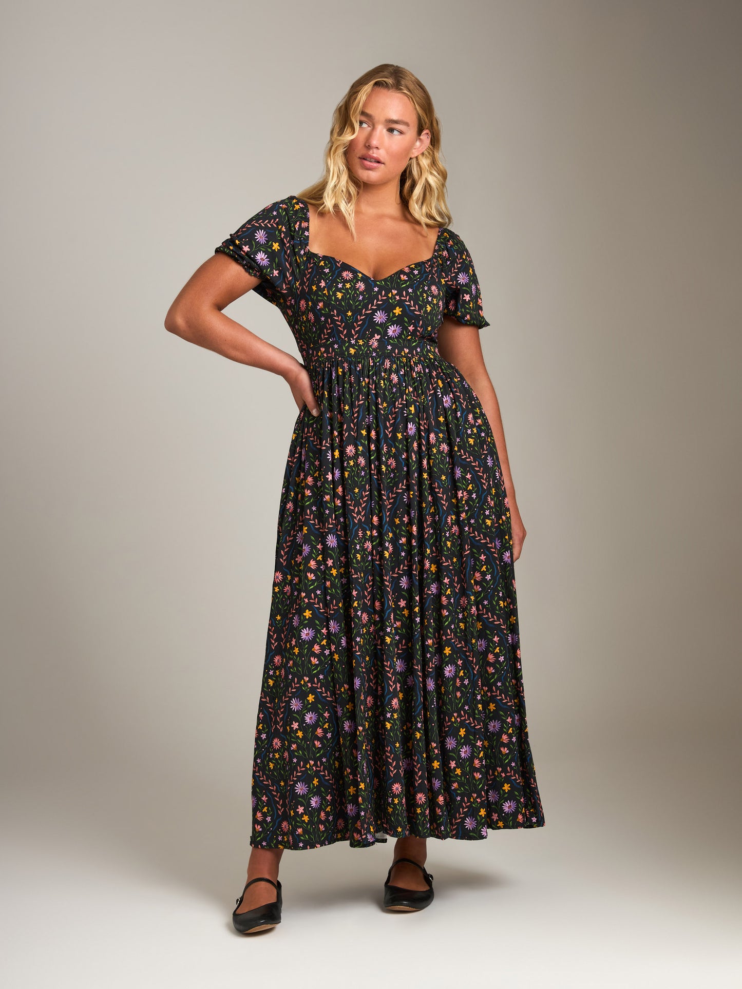 SADIE & SAGE - Garden Party Maxi Dress - 