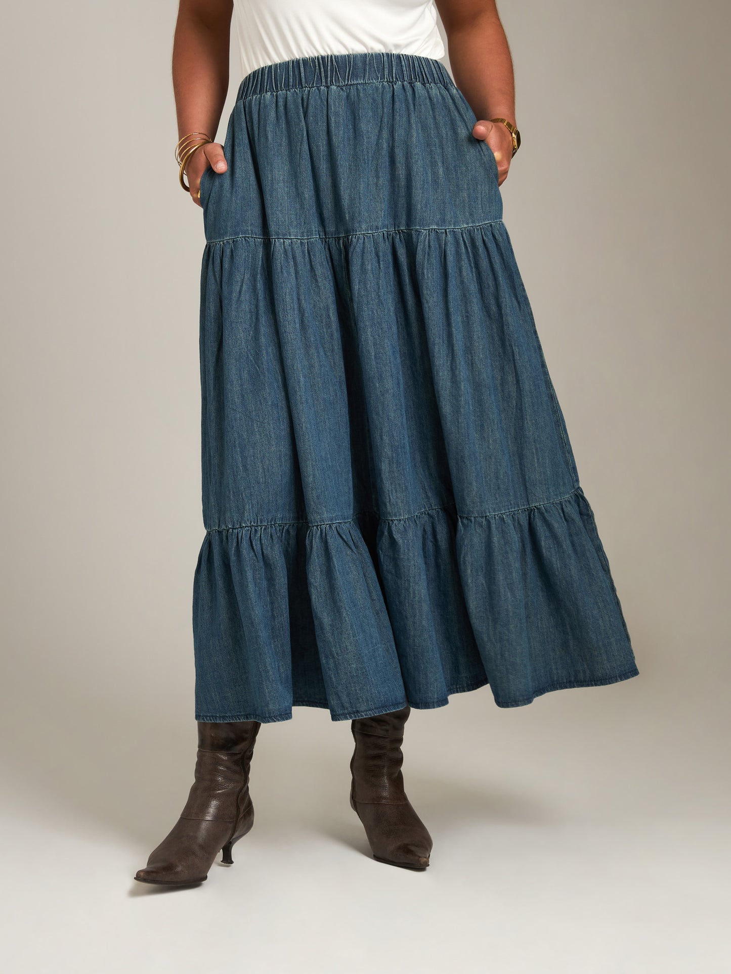 LOVEFINN - Tiered Denim Skirt - 
