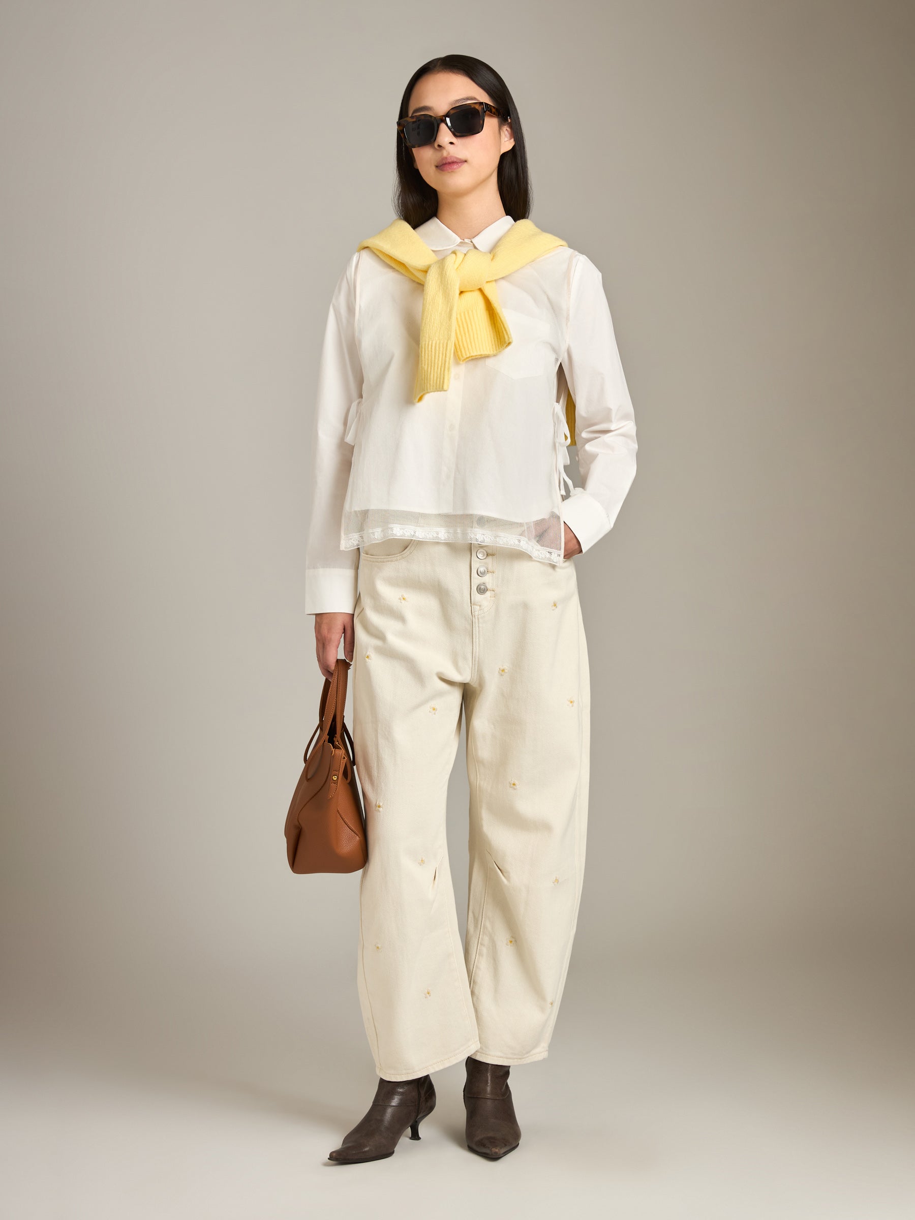 LOVEFINN - Flower Embroidery Pants - 