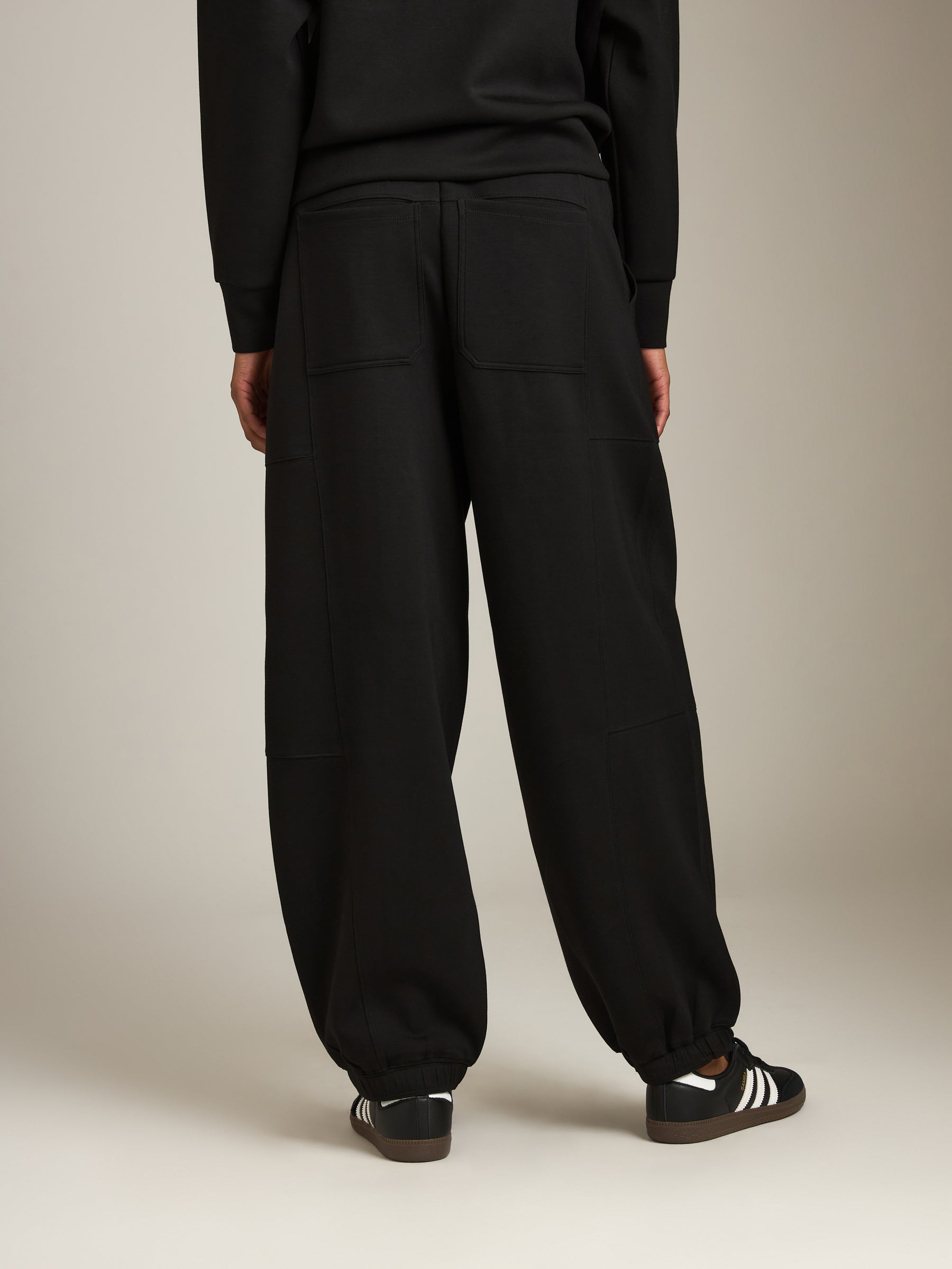 LOVEFINN - Jan Barrel Pant - 