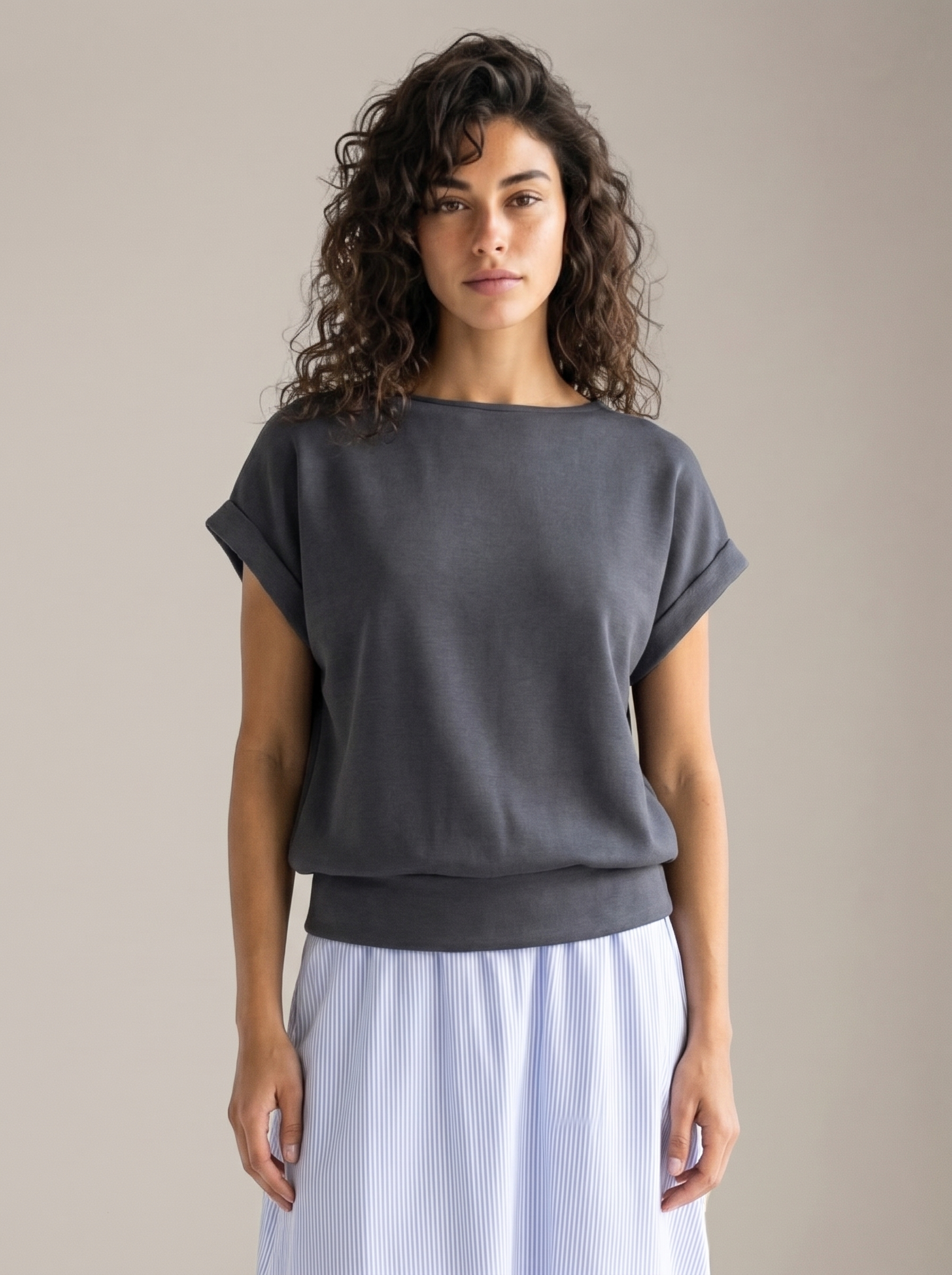 LOVEFINN - Cuff Sleeve Top - 
