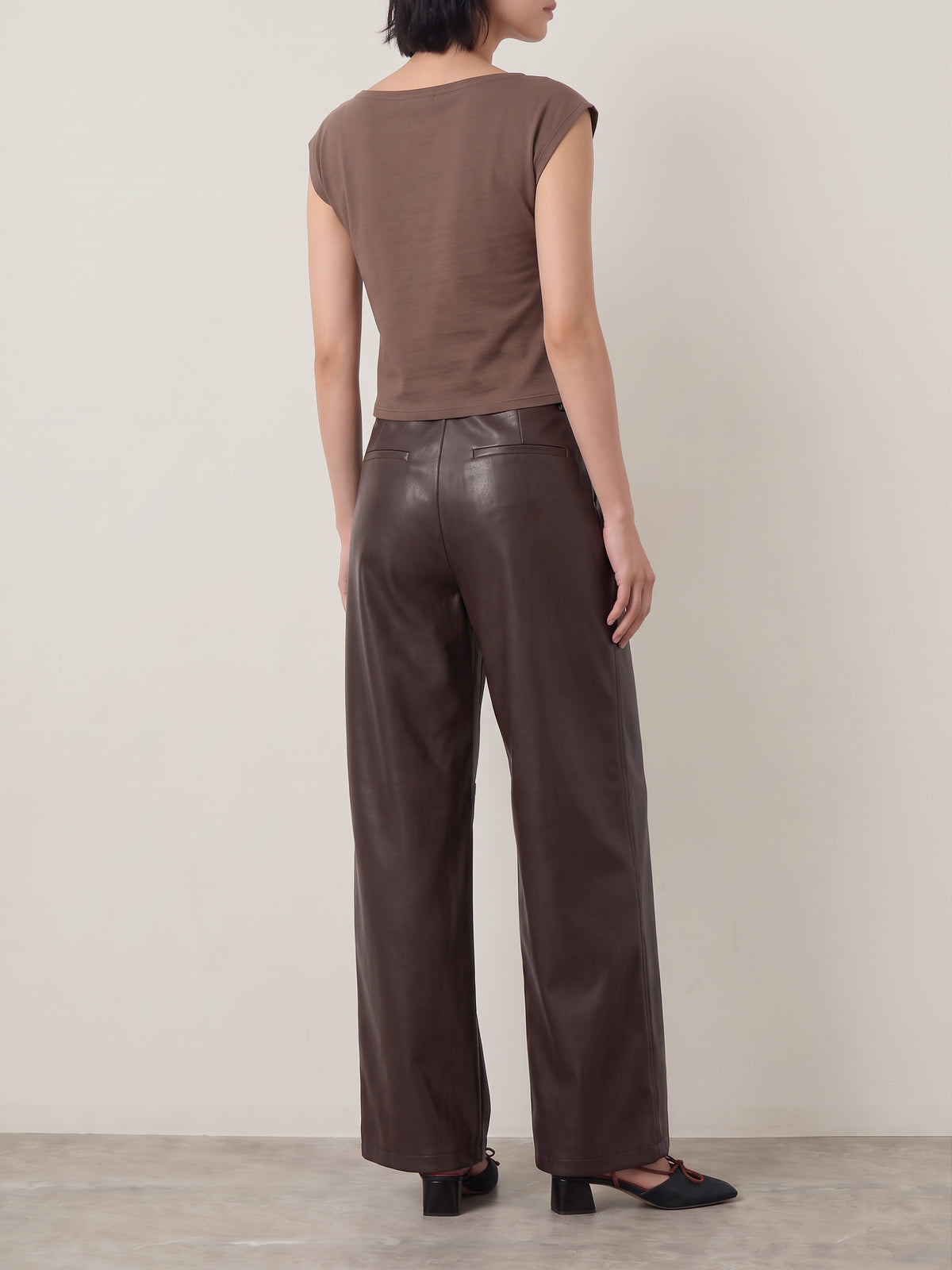 Neli Faux Leather Barrel Pants