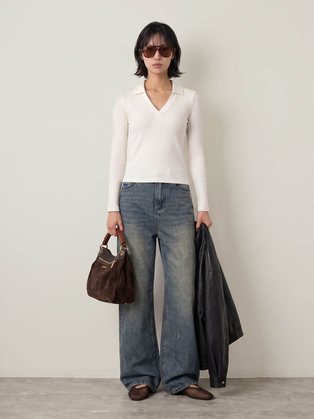 Daisy V-Neck Top