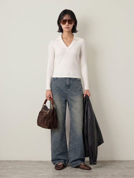 Daisy V-Neck Top