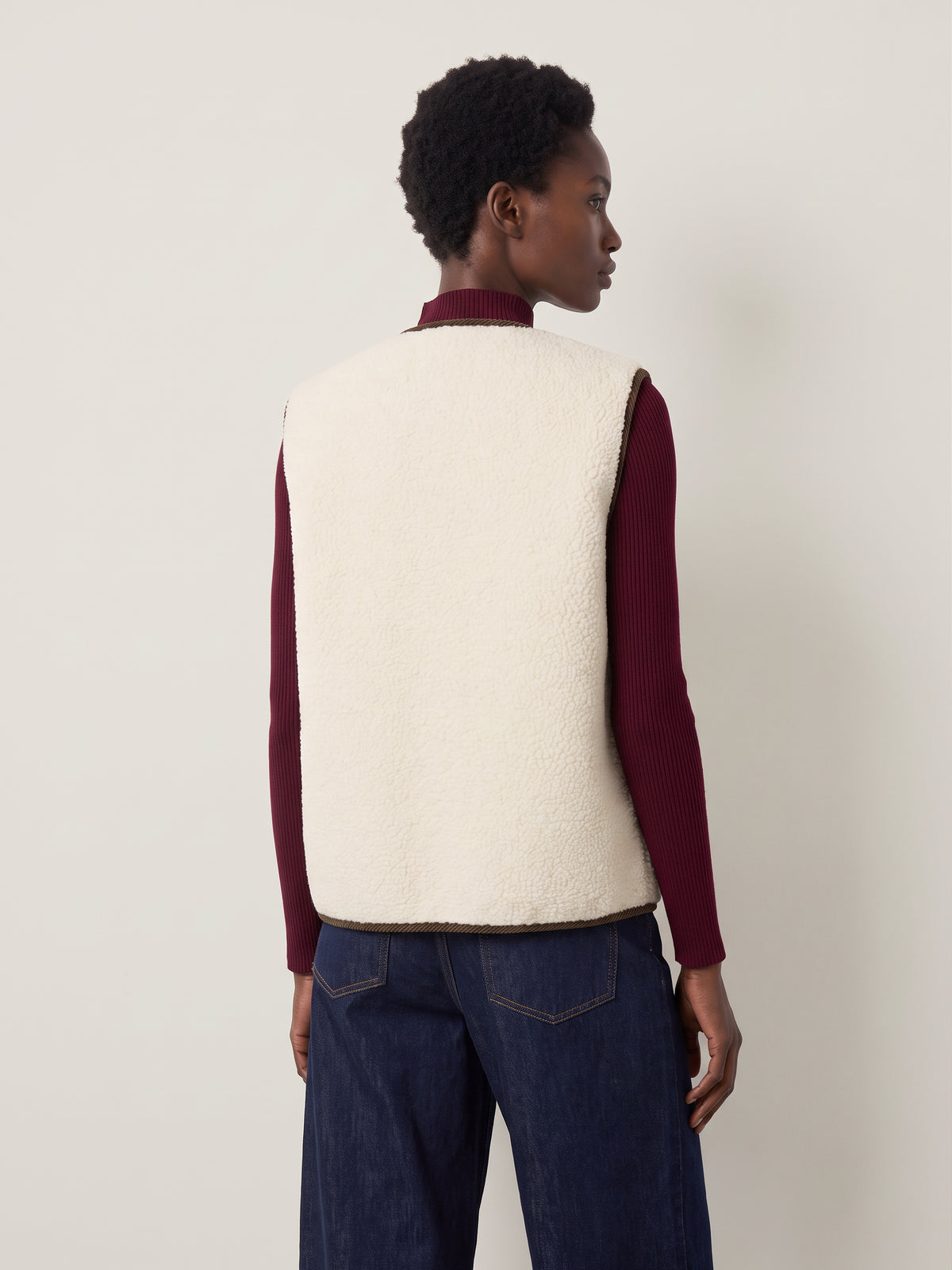 PIECES - Anastacia Teddy Vest - 