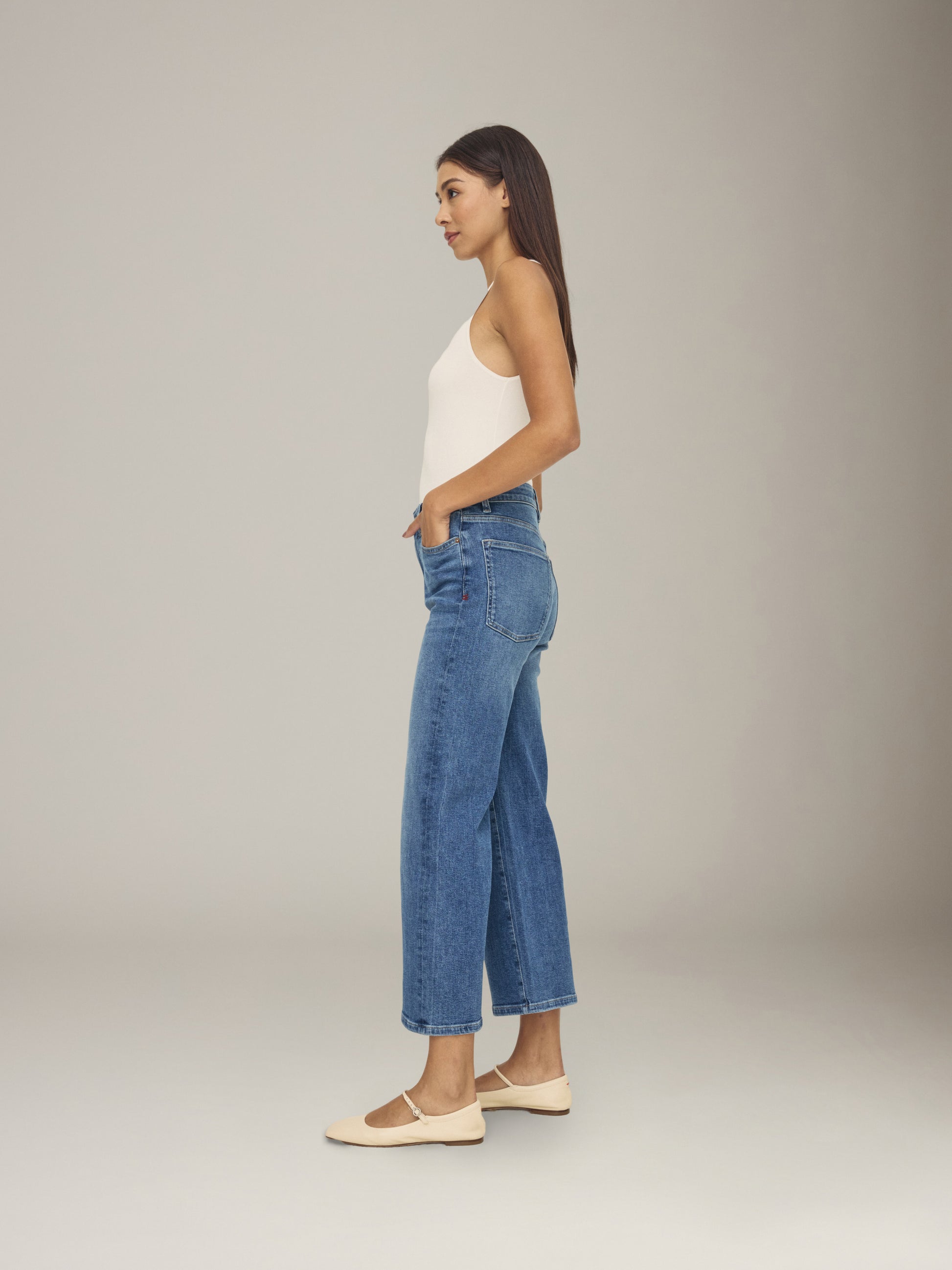 WARP & WEFT - ICN Crop Wide Leg Jeans - 