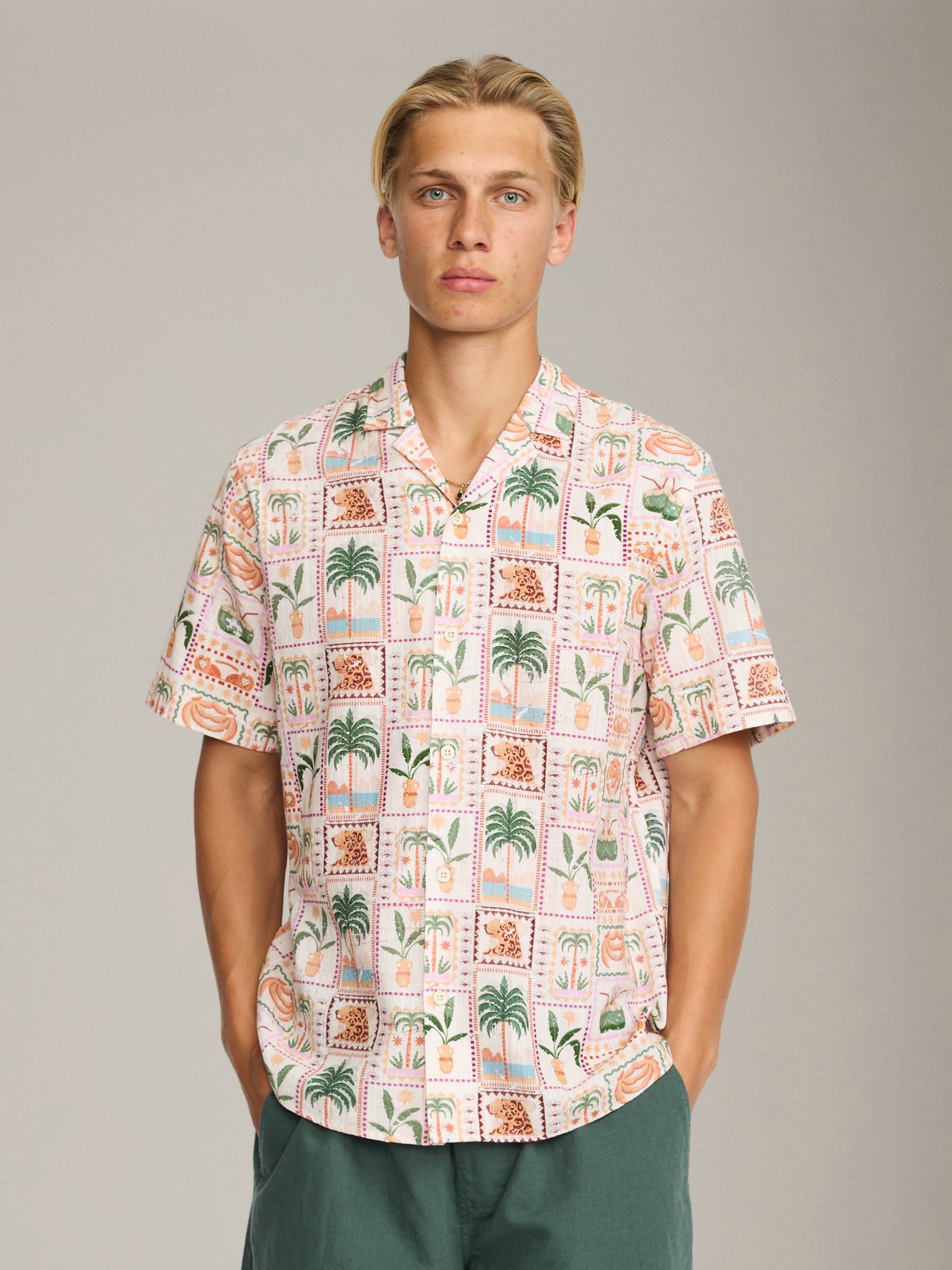 REVOLUTION - Tropical Stamp Cuban Shirt - 