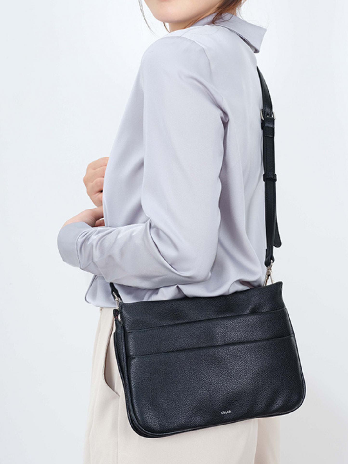 COLAB-Nina Crossbody-Black