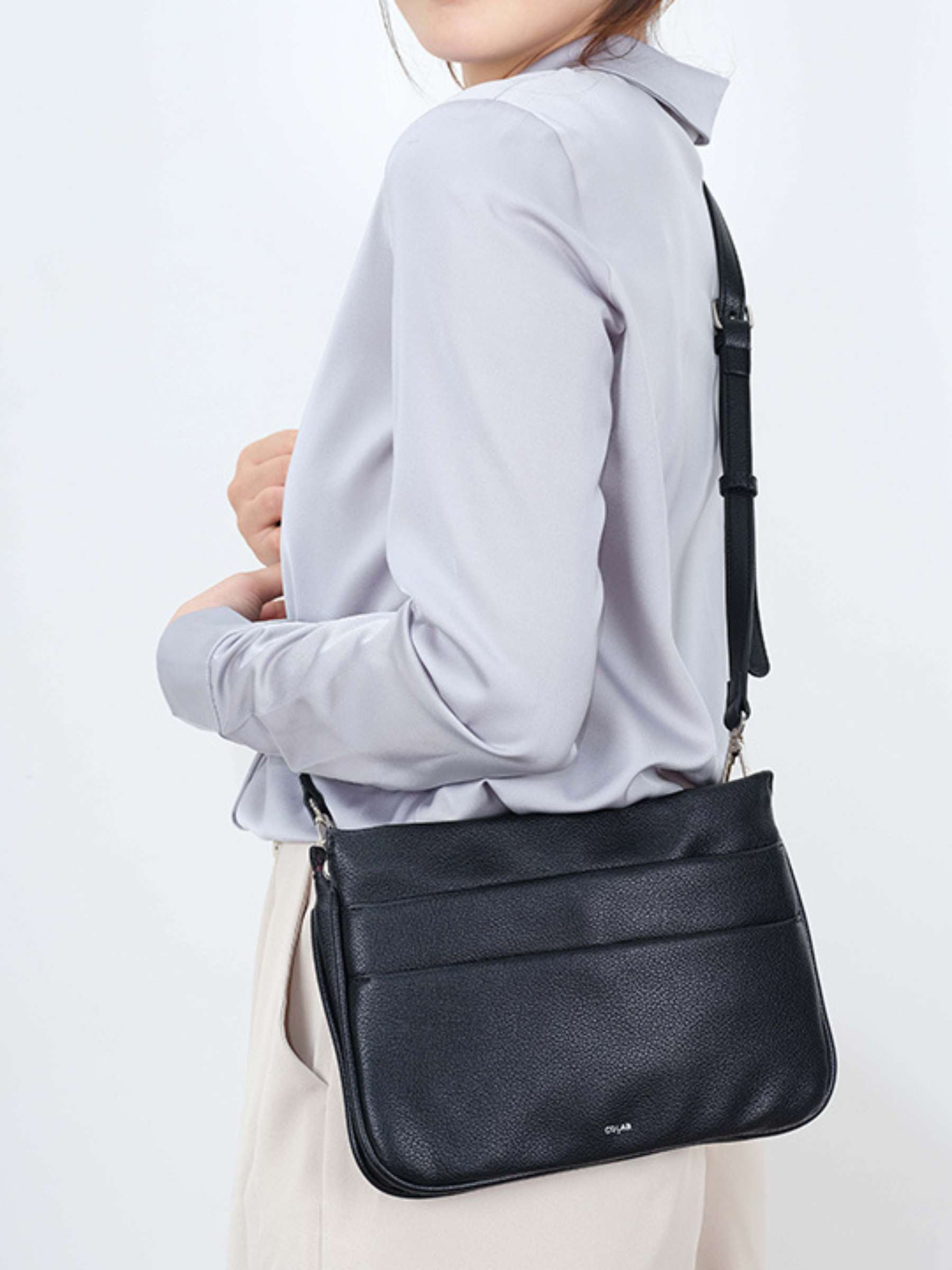 COLAB-Nina Crossbody-Black