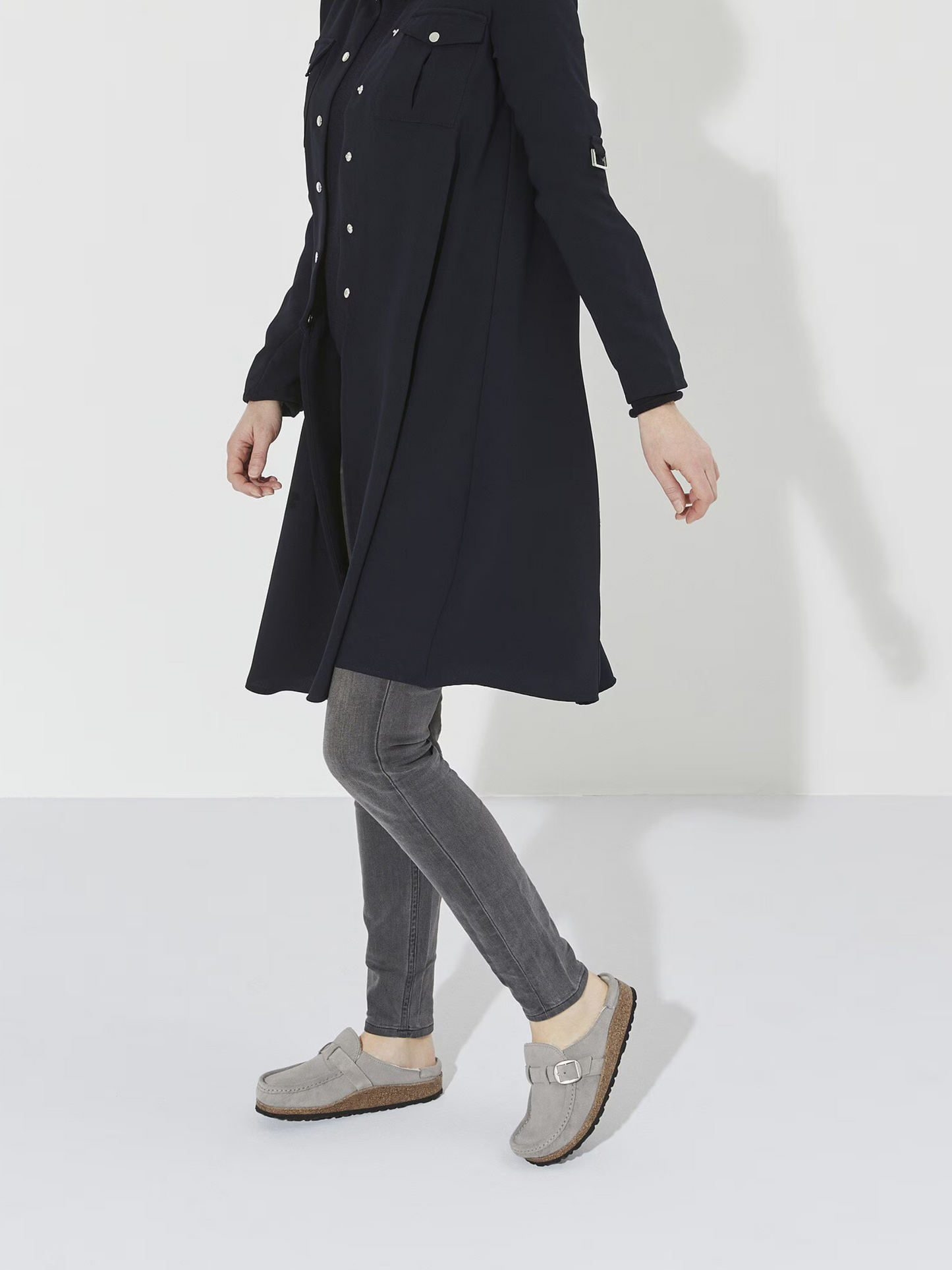 BIRKENSTOCK-Buckley Shearling Clog-Stone Coin