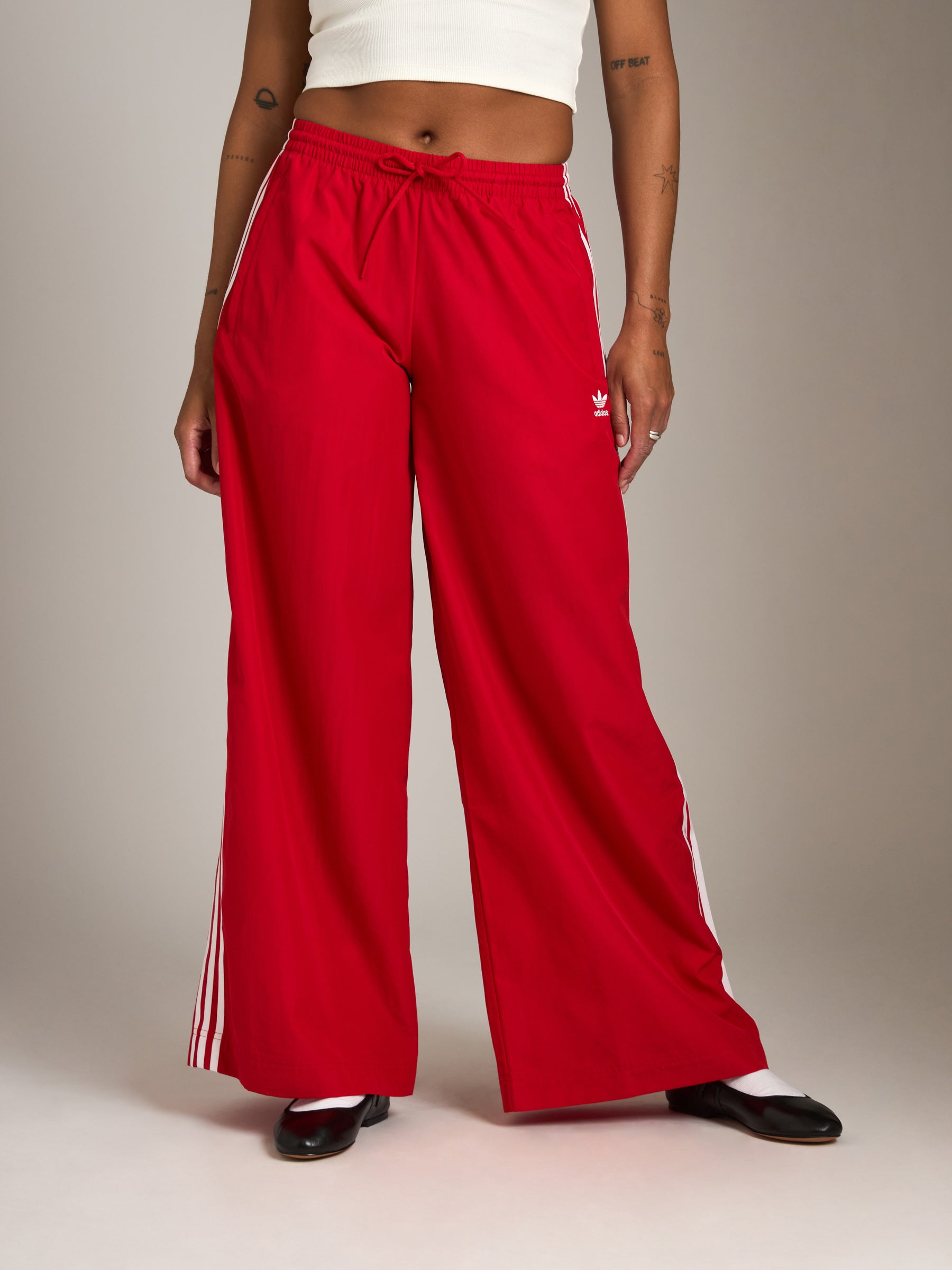ADIDAS-Oversized Track Pant-Black